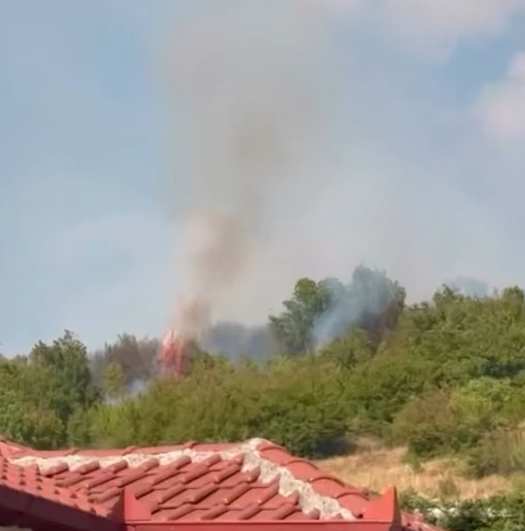 Περίκλεια: Φωτιά στο παράκκλησι του Αγίου Αθανασίου