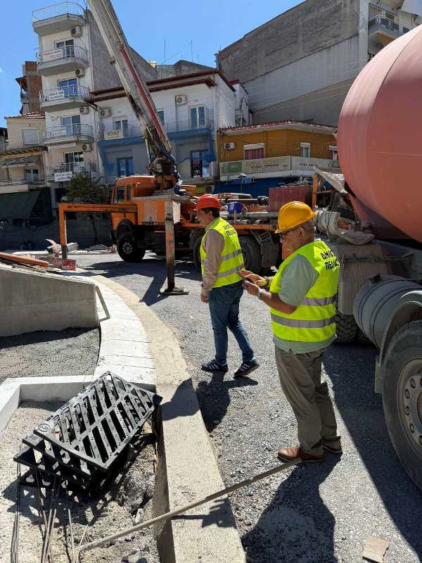 Επιθεώρηση στα έργα Αστικής Ανάπλασης Γιαννιτσών από τον Δήμαρχο Πέλλας Στάθη Φουντουκίδη