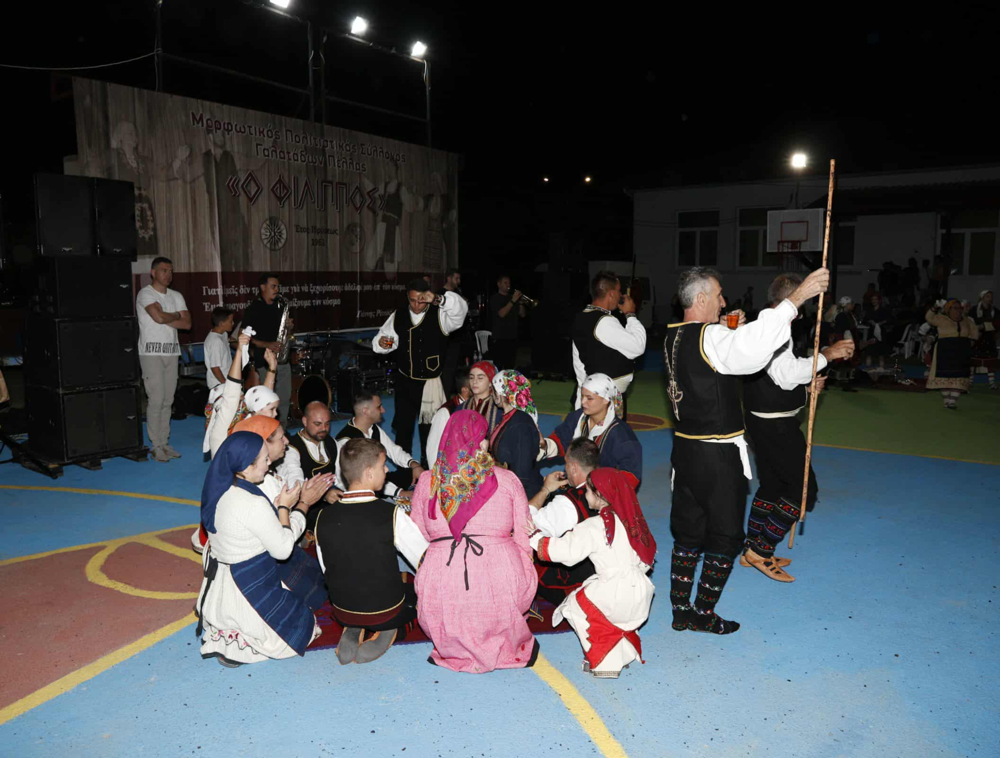 "Βούλιαξαν" οι Γαλατάδες! / Πολιτιστική πανδαισία και πολύς κόσμος (πλούσιο φωτορεπορτάζ)