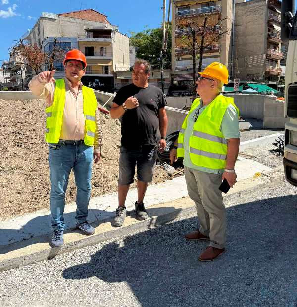 Επιθεώρηση στα έργα Αστικής Ανάπλασης Γιαννιτσών από τον Δήμαρχο Πέλλας Στάθη Φουντουκίδη