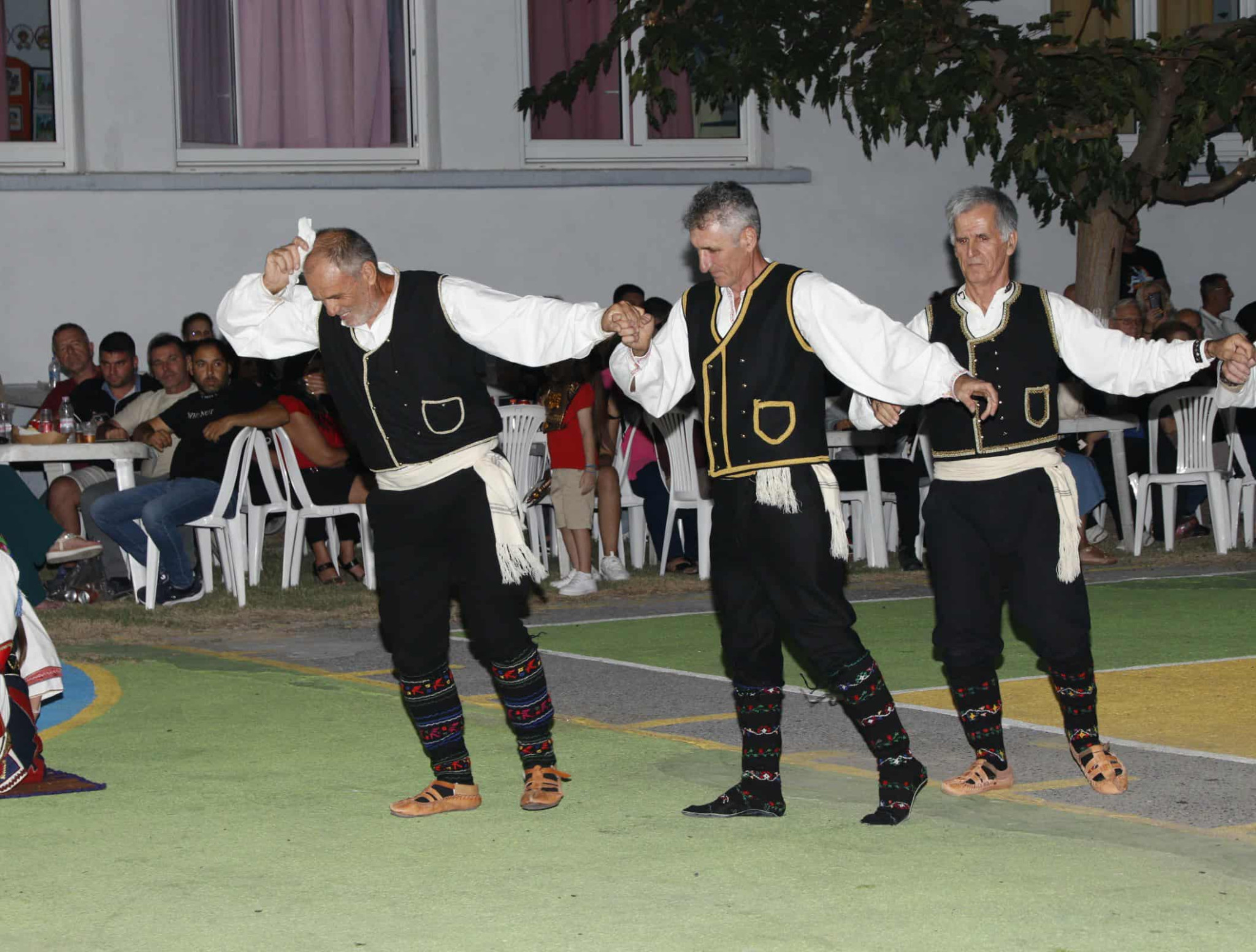 "Βούλιαξαν" οι Γαλατάδες! / Πολιτιστική πανδαισία και πολύς κόσμος (πλούσιο φωτορεπορτάζ)