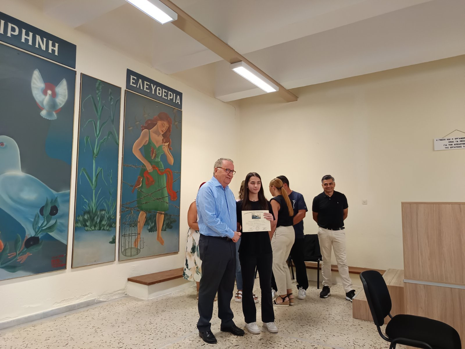 Στην εκδήλωση του Συλλόγου Τριτέκνων Έδεσσας και Σκύδρας για τους νέους φοιτητές και τα “πρωτάκια” παρευρέθηκε ο Γιώργος Καρασμάνης.