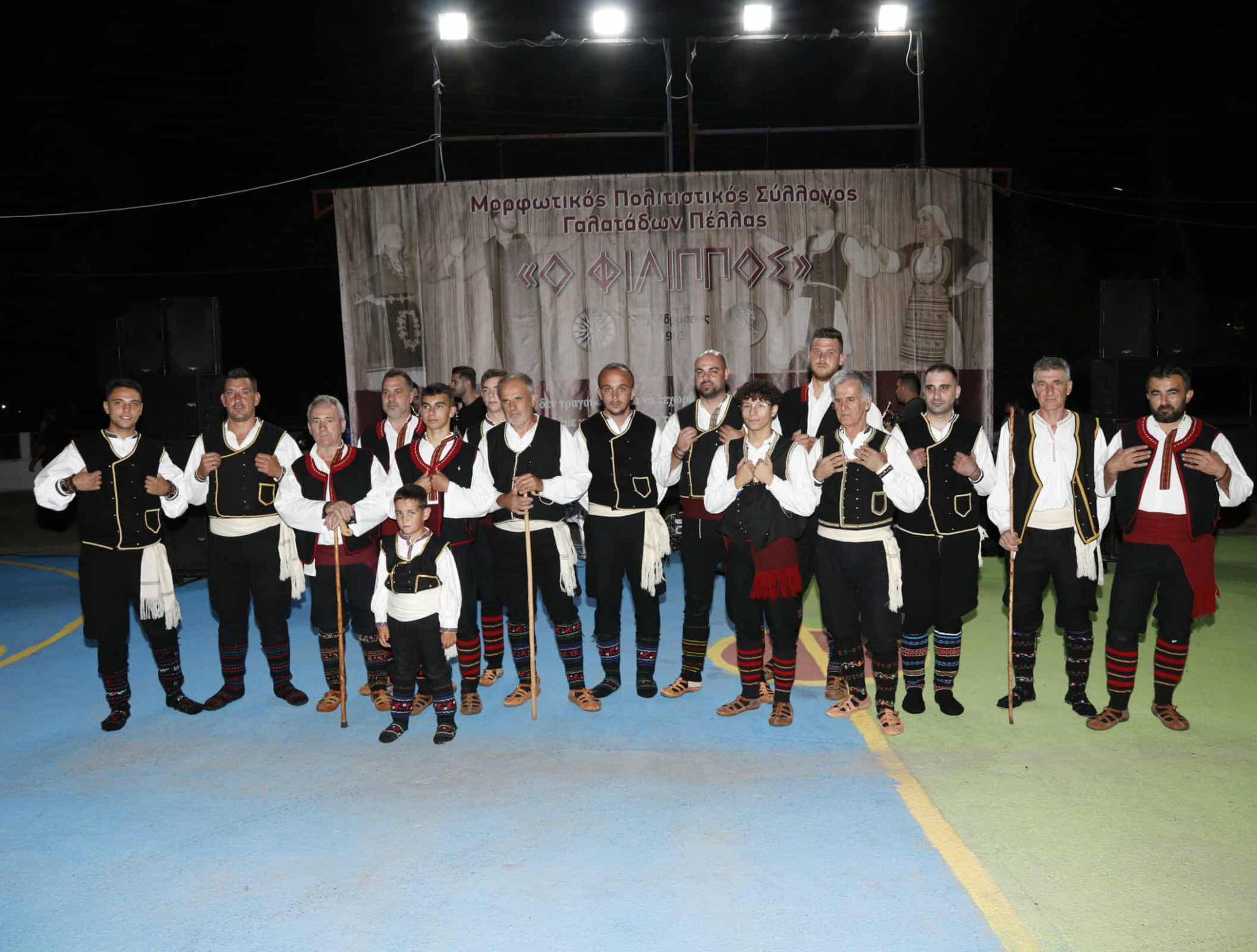 "Βούλιαξαν" οι Γαλατάδες! / Πολιτιστική πανδαισία και πολύς κόσμος (πλούσιο φωτορεπορτάζ)