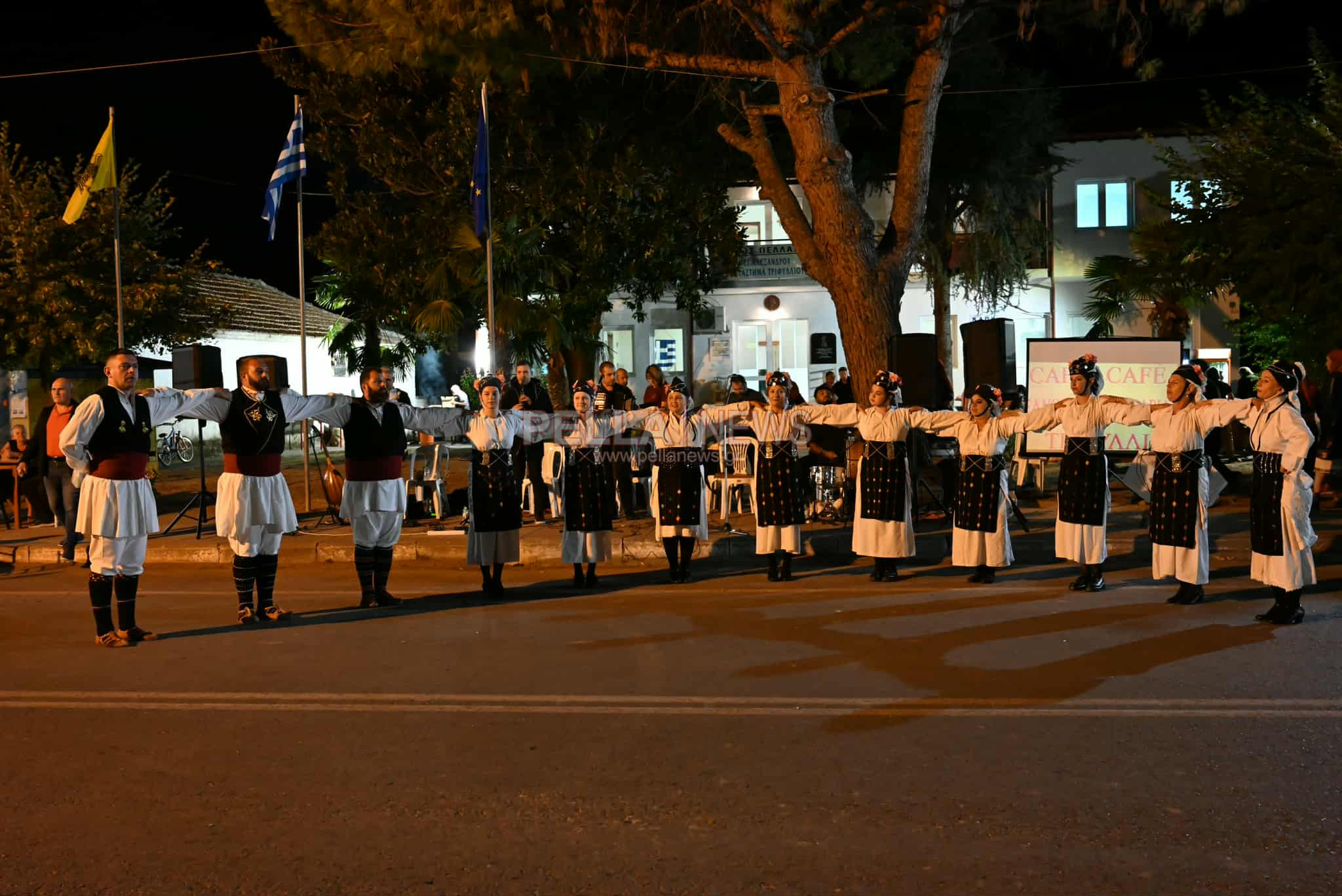 Η παράδοση ζωντάνεψε στο 1ο Φεστιβάλ "Αλεξάνδρεια" στο Τριφύλλι Πέλλας (φωτογραφίες & βίντεο)