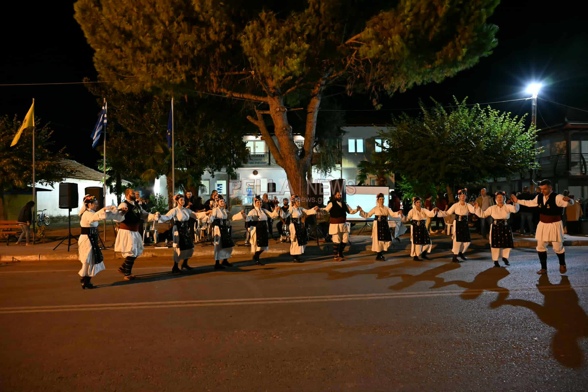 Η παράδοση ζωντάνεψε στο 1ο Φεστιβάλ "Αλεξάνδρεια" στο Τριφύλλι Πέλλας (φωτογραφίες & βίντεο)