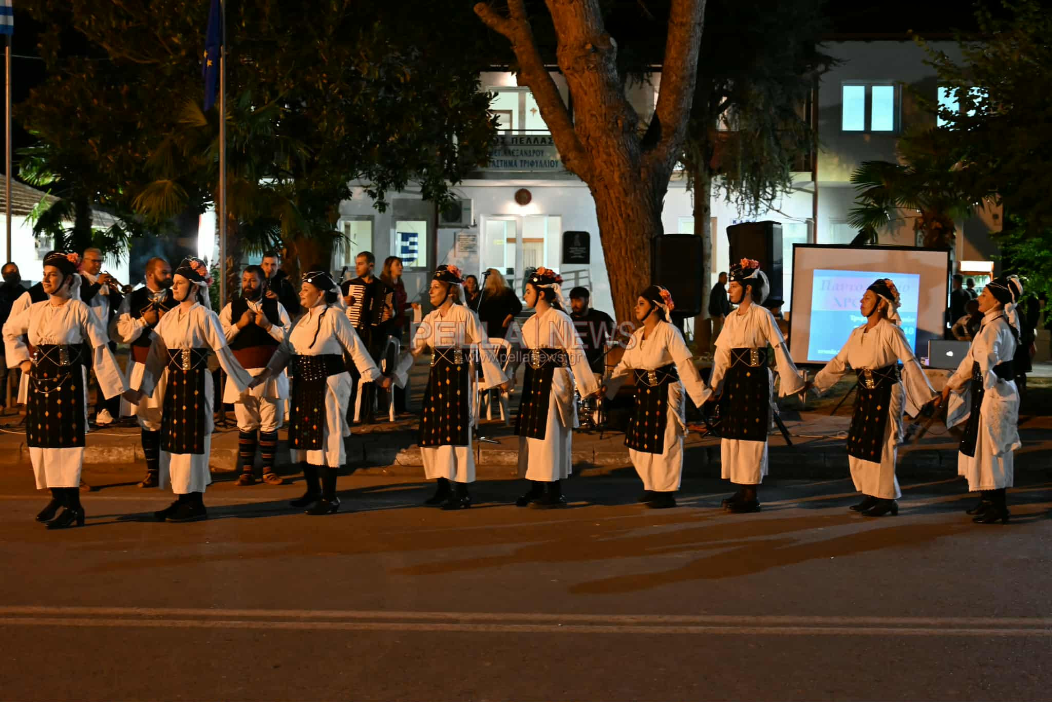 Η παράδοση ζωντάνεψε στο 1ο Φεστιβάλ "Αλεξάνδρεια" στο Τριφύλλι Πέλλας (φωτογραφίες & βίντεο)