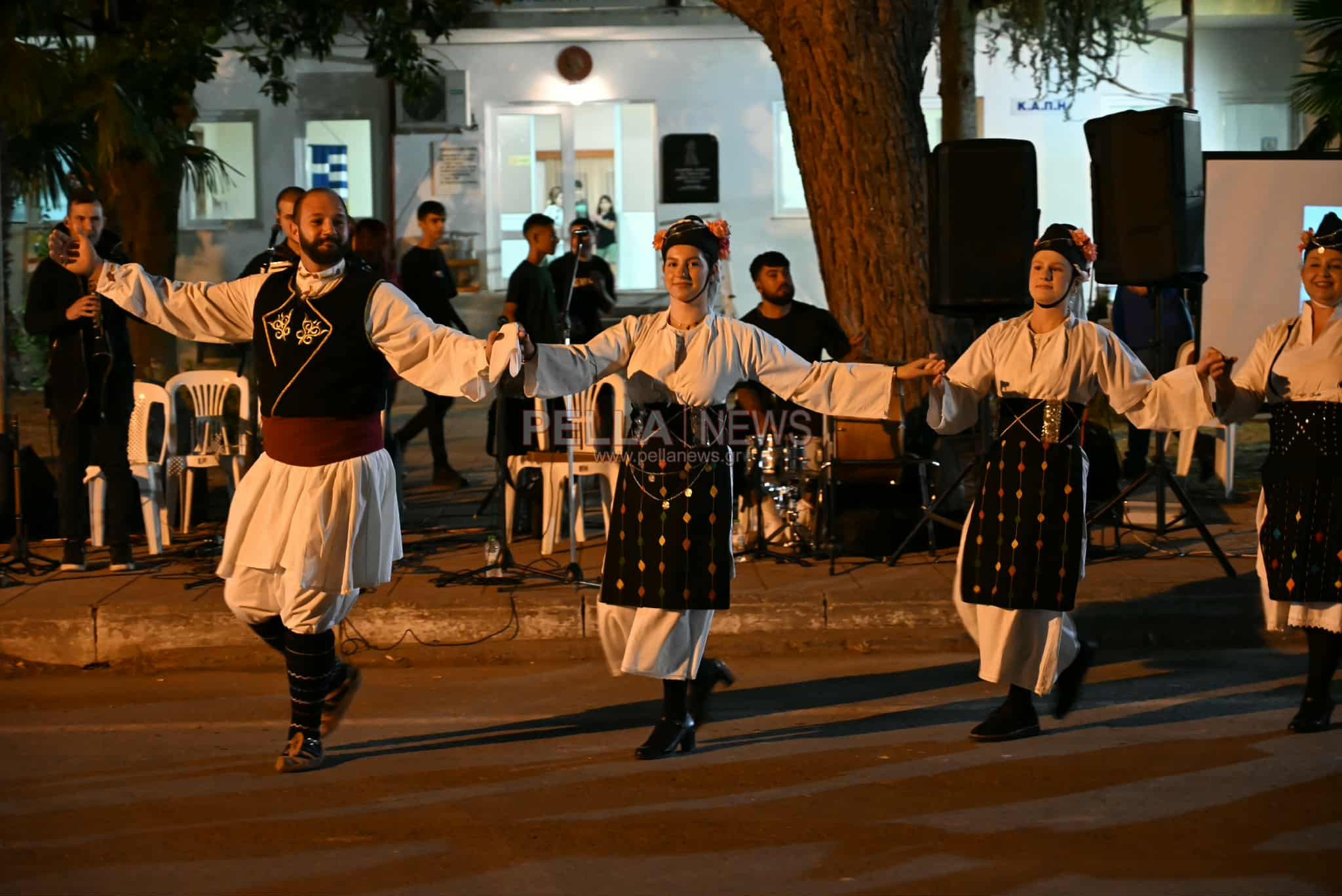 Η παράδοση ζωντάνεψε στο 1ο Φεστιβάλ "Αλεξάνδρεια" στο Τριφύλλι Πέλλας (φωτογραφίες & βίντεο)