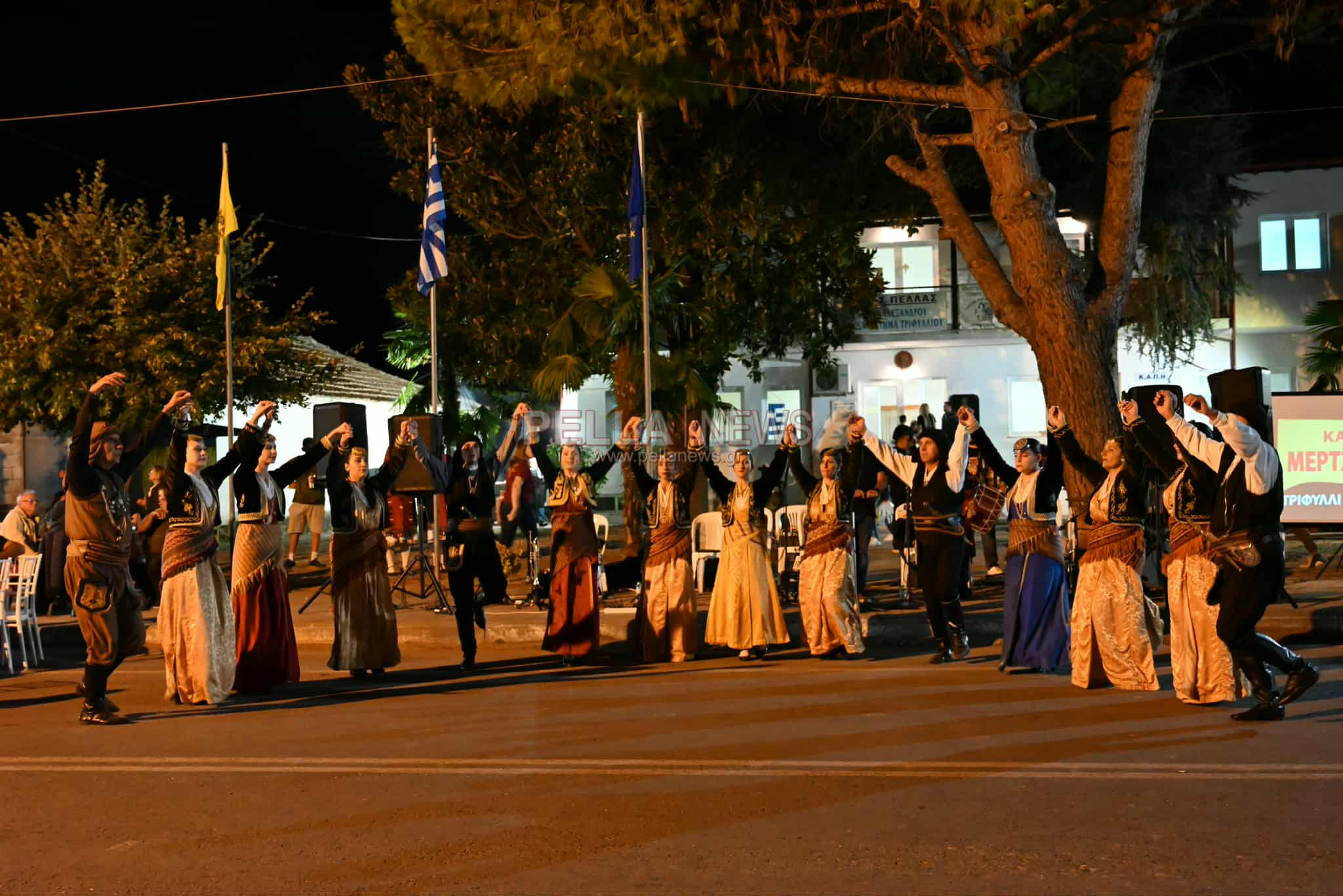 Η παράδοση ζωντάνεψε στο 1ο Φεστιβάλ "Αλεξάνδρεια" στο Τριφύλλι Πέλλας (φωτογραφίες & βίντεο)