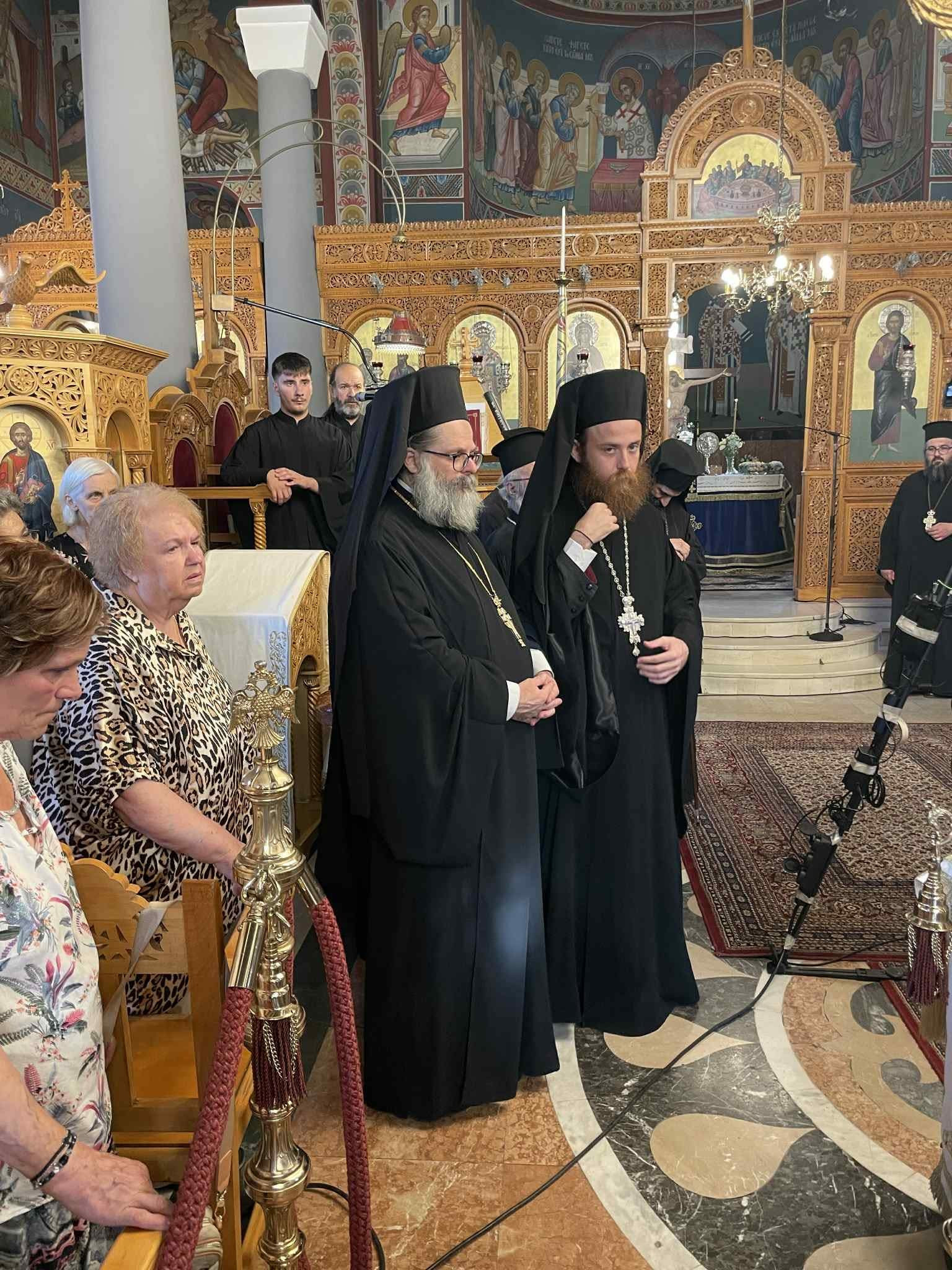 Έδεσσα: Ουρές πιστών για τον Άγιο Νεκτάριο