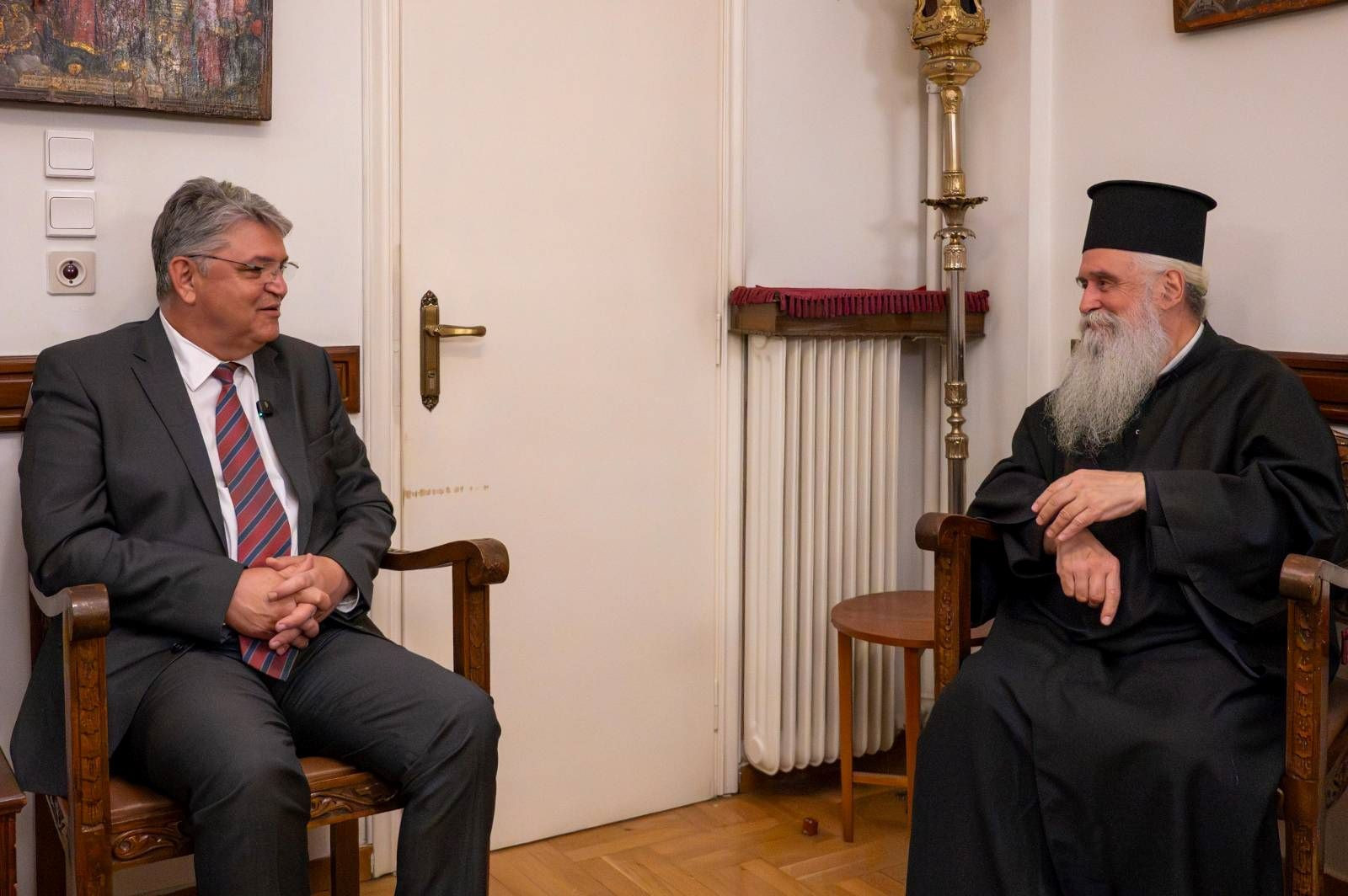 Επίσκεψη του Προέδρου της ΝΙΚΗΣ Δημητρίου Νατσιού στον νέο Αρχιεπίσκοπο Σινά, Φαράν και Ραϊθώ κ. Συμεών