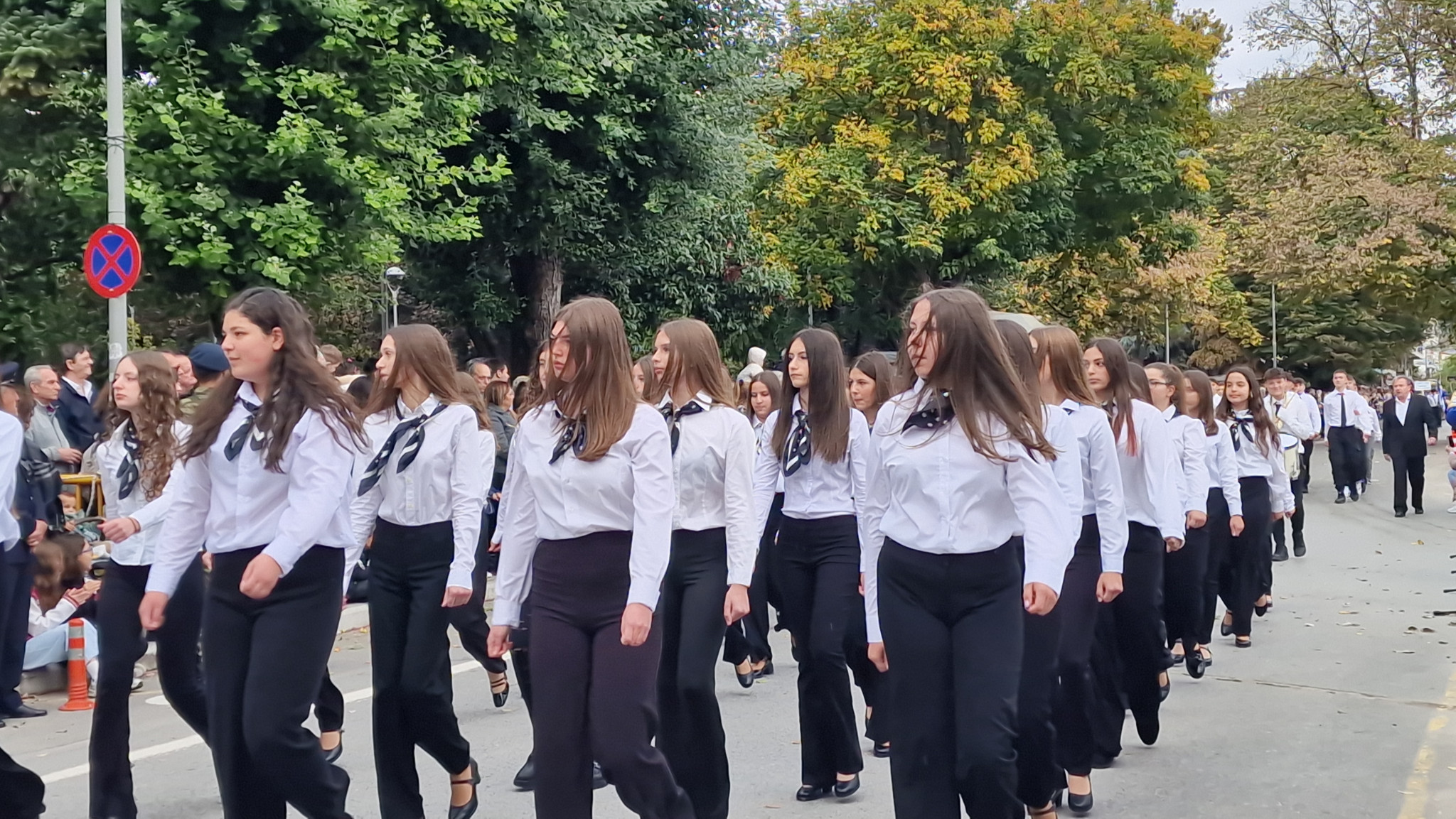 Έδεσσα – Η Ελλάδα που δεν ξεχνά: Μια παρέλαση περηφάνιας και μνήμης (φωτο και βίντεο) Έδεσσα – Η Ελλάδα που δεν ξεχνά: Μια παρέλαση περηφάνιας και μνήμης (φωτο και βίντεο)