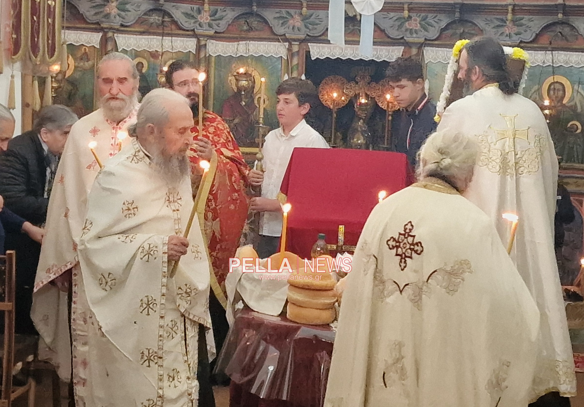 Λαγκαδιά Αλμωπίας: Πανηγυρίζουν οι Άγιοι Κοσμάς και Δαμιανός Λαγκαδιά Αλμωπίας: Πανηγυρίζουν οι Άγιοι Κοσμάς και Δαμιανός