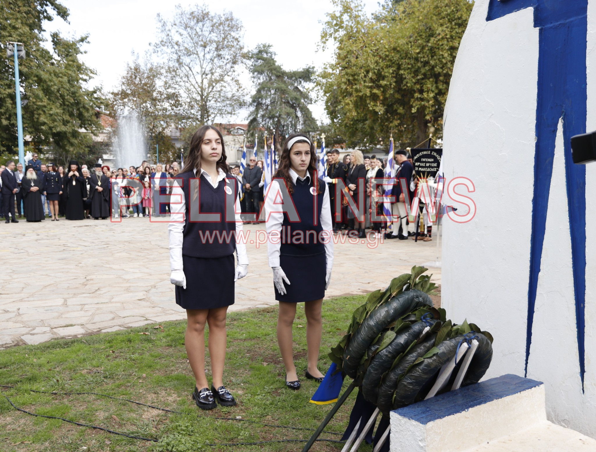 Κρύα Bρύση: Πλούσιο φωτορεπορτάζ από τα σχολεία στην παρέλαση Κρύα Bρύση: Πλούσιο φωτορεπορτάζ από τα σχολεία στην παρέλαση
