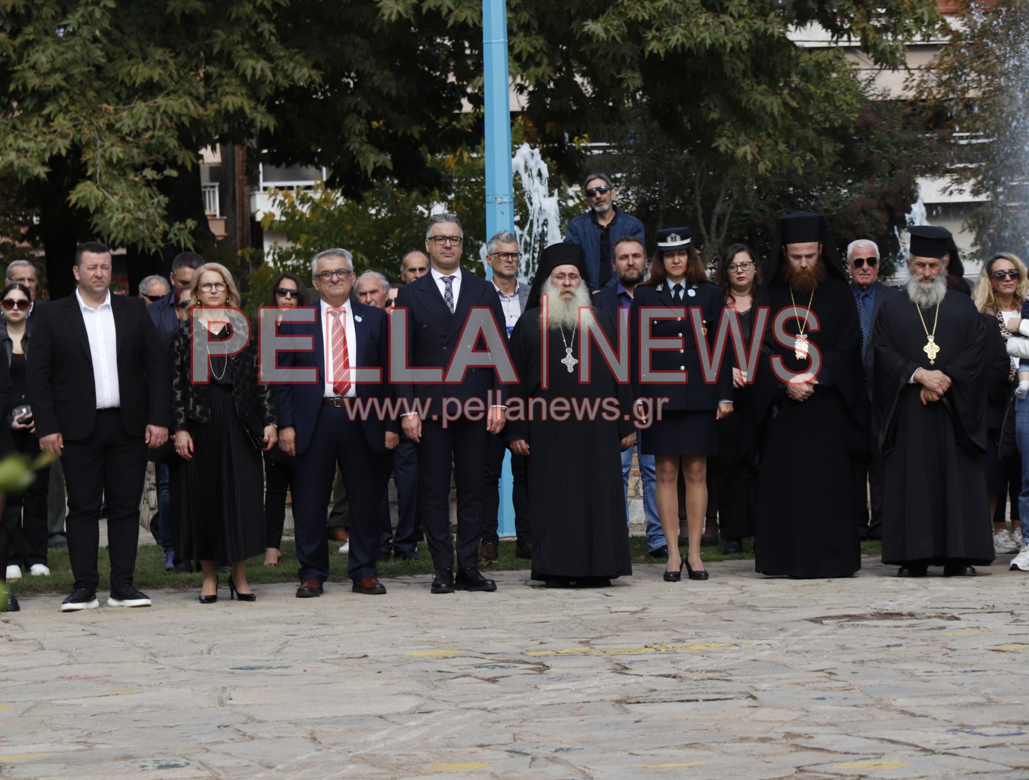 Κρύα Bρύση: Πλούσιο φωτορεπορτάζ από τα σχολεία στην παρέλαση Κρύα Bρύση: Πλούσιο φωτορεπορτάζ από τα σχολεία στην παρέλαση