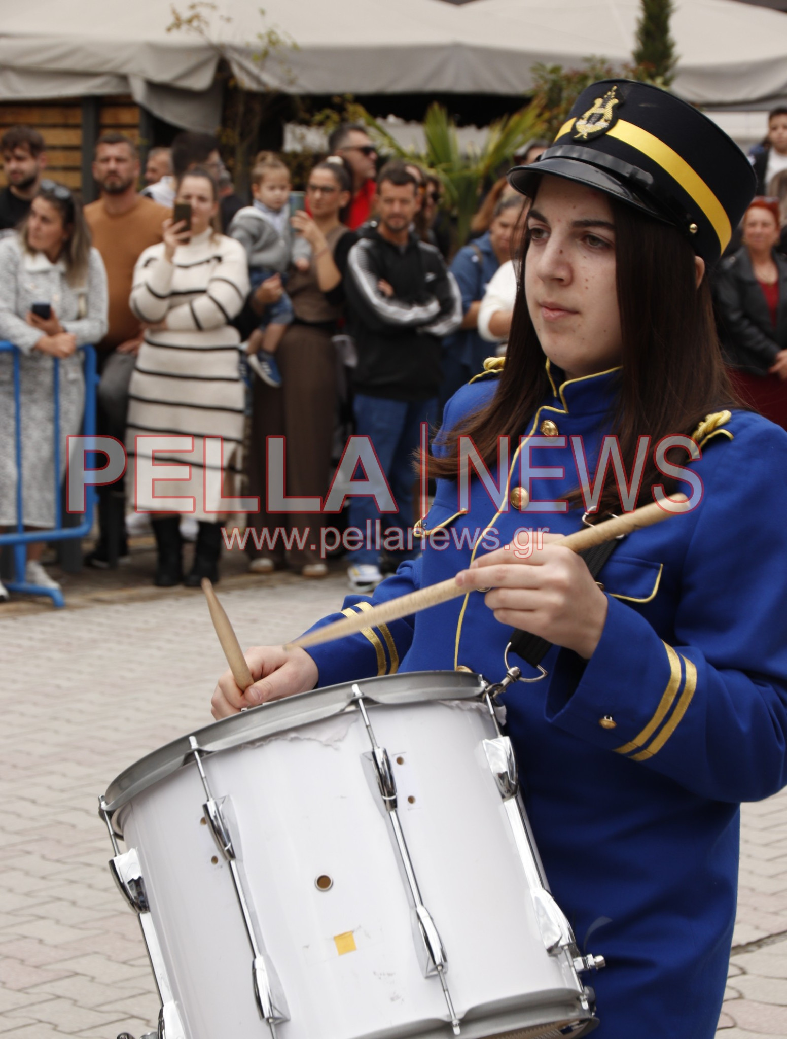 Κρύα Bρύση: Πλούσιο φωτορεπορτάζ από τα σχολεία στην παρέλαση Κρύα Bρύση: Πλούσιο φωτορεπορτάζ από τα σχολεία στην παρέλαση