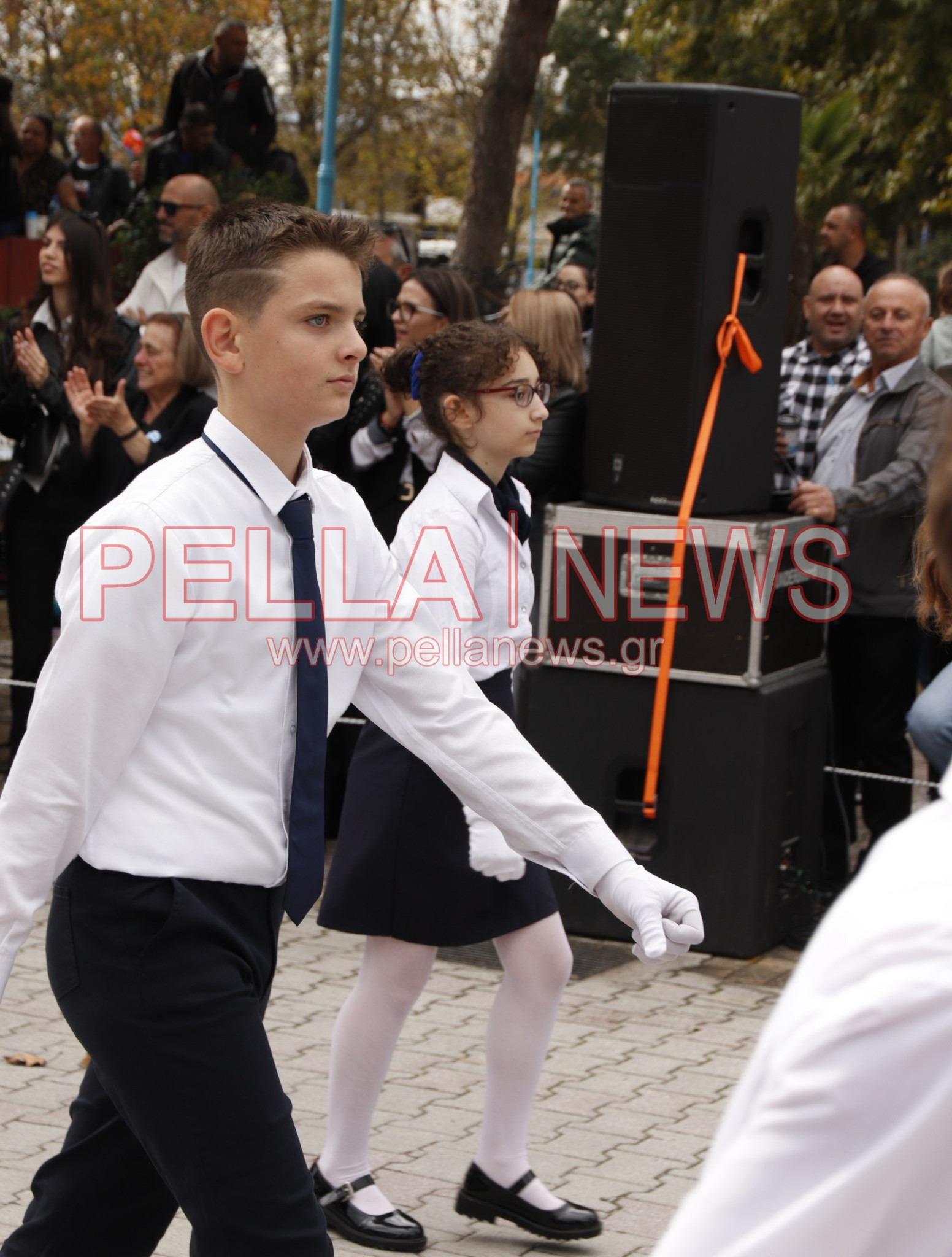 Κρύα Bρύση: Πλούσιο φωτορεπορτάζ από τα σχολεία στην παρέλαση Κρύα Bρύση: Πλούσιο φωτορεπορτάζ από τα σχολεία στην παρέλαση