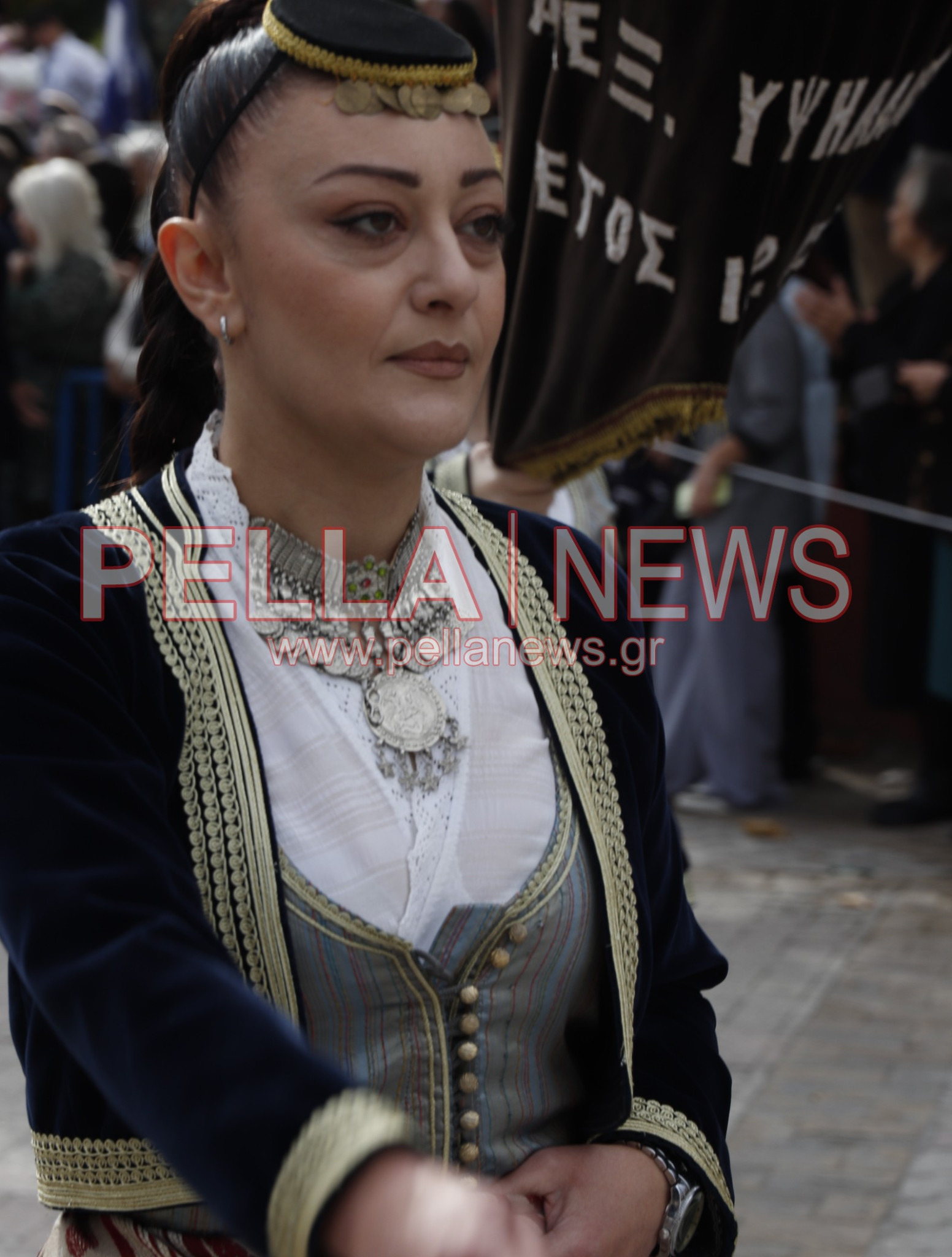 Ζωντανή η μνήμη του ’40 στην Κρύα Βρύση μέσα από τους Πολιτιστικούς Συλλόγους (φωτογραφίες) Ζωντανή η μνήμη του ’40 στην Κρύα Βρύση μέσα από τους Πολιτιστικούς Συλλόγους (φωτογραφίες)