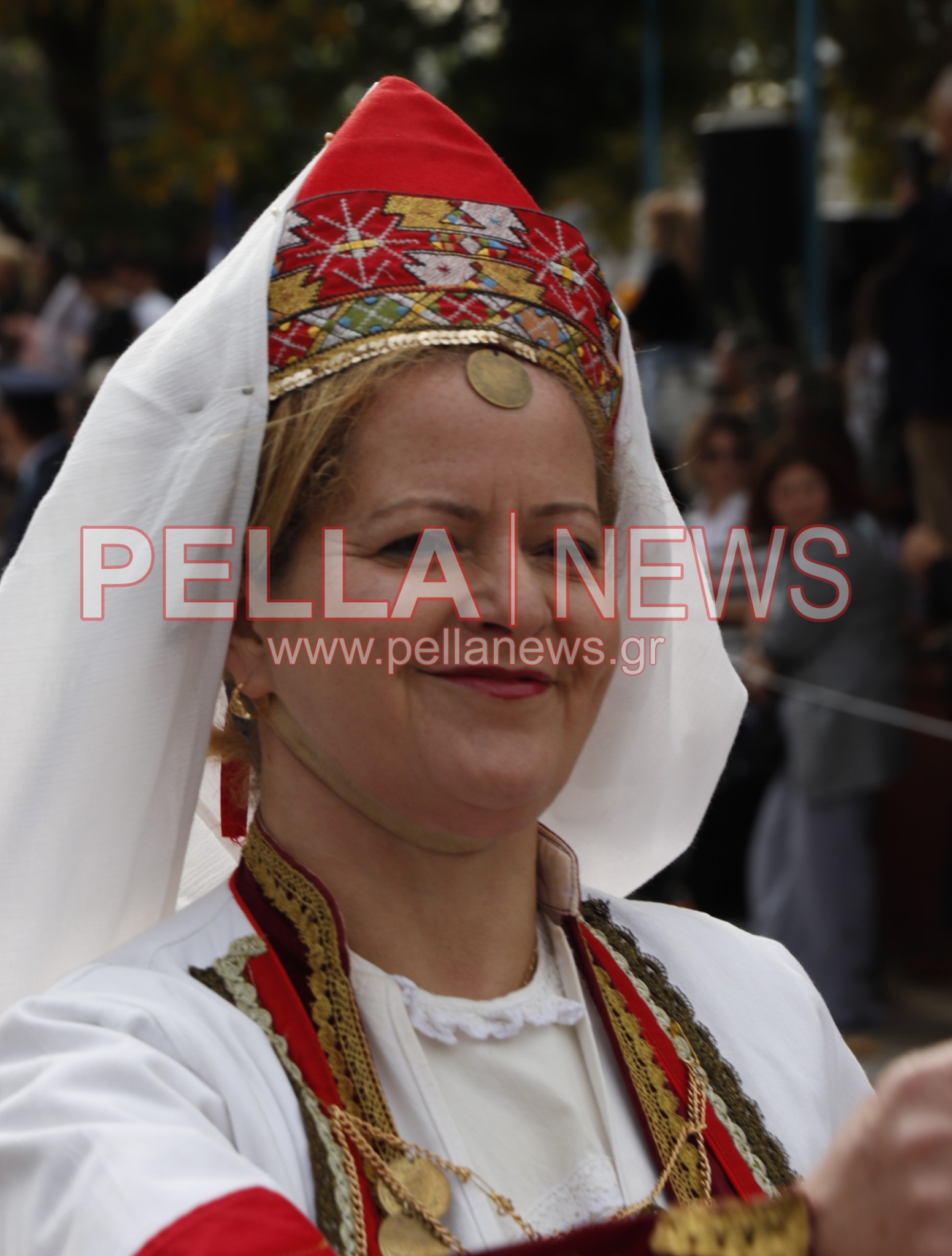 Ζωντανή η μνήμη του ’40 στην Κρύα Βρύση μέσα από τους Πολιτιστικούς Συλλόγους (φωτογραφίες) Ζωντανή η μνήμη του ’40 στην Κρύα Βρύση μέσα από τους Πολιτιστικούς Συλλόγους (φωτογραφίες)