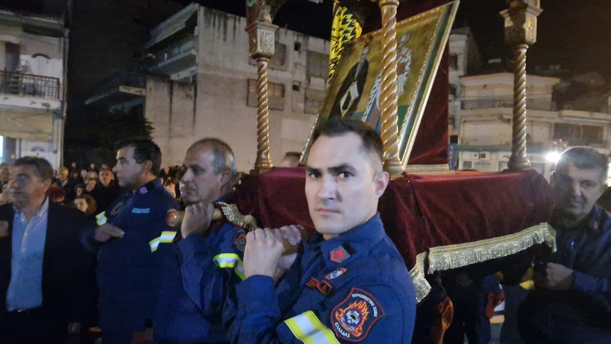 Με λαμπρότητα η περιφορά της Ιεράς Εικόνας των Αγίων Νικάνδρου και Ιωαννικίου στην Αριδαία