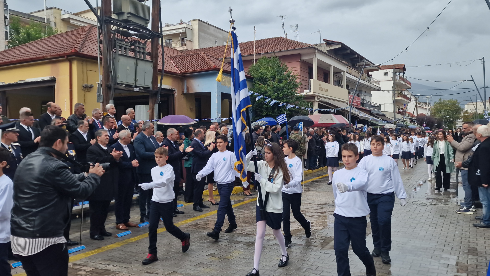 Αριδαία: Η βροχή δεν σταμάτησε την παρέλαση (φωτο και βίντεο)