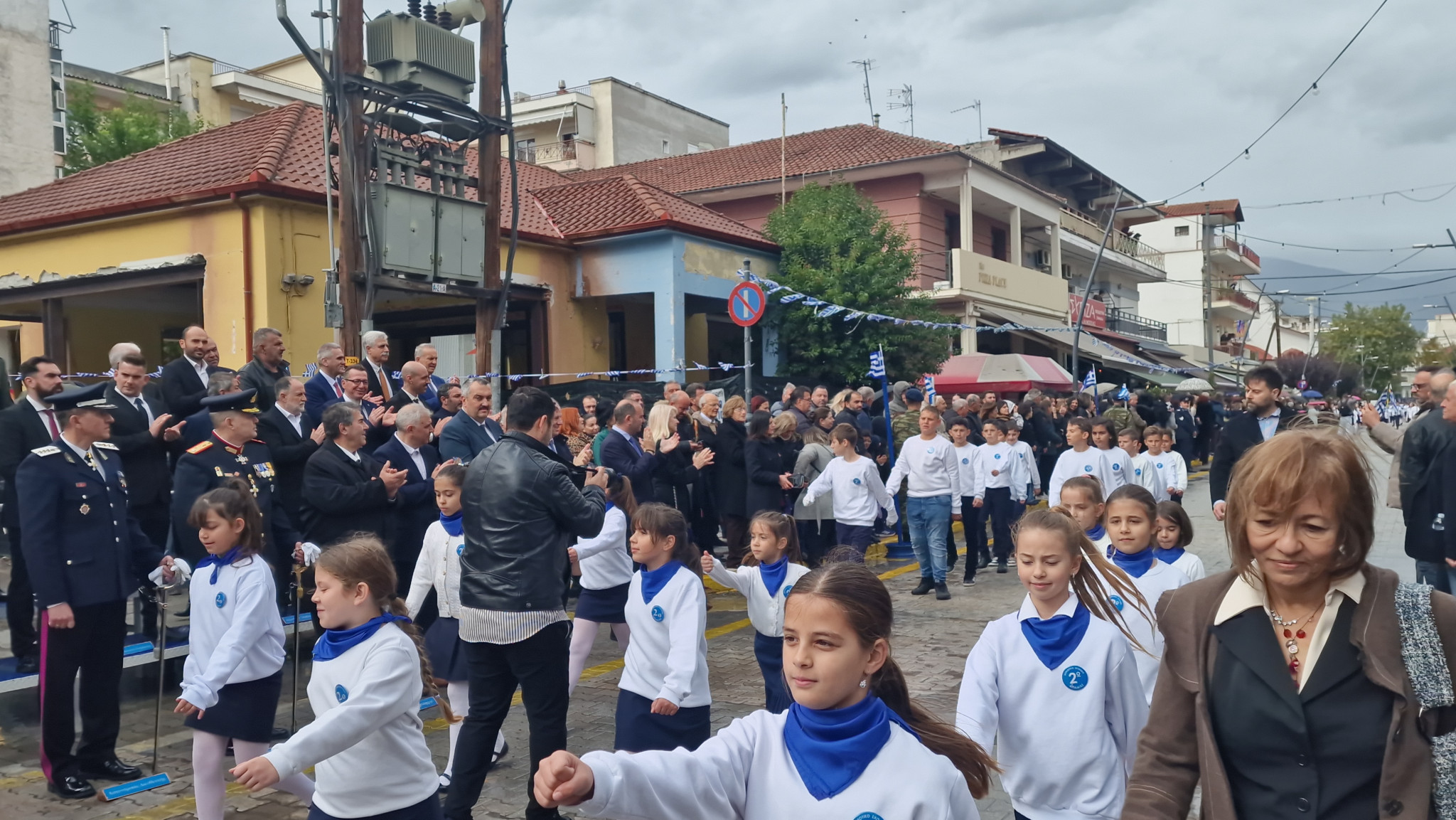 Αριδαία: Η βροχή δεν σταμάτησε την παρέλαση (φωτο και βίντεο)