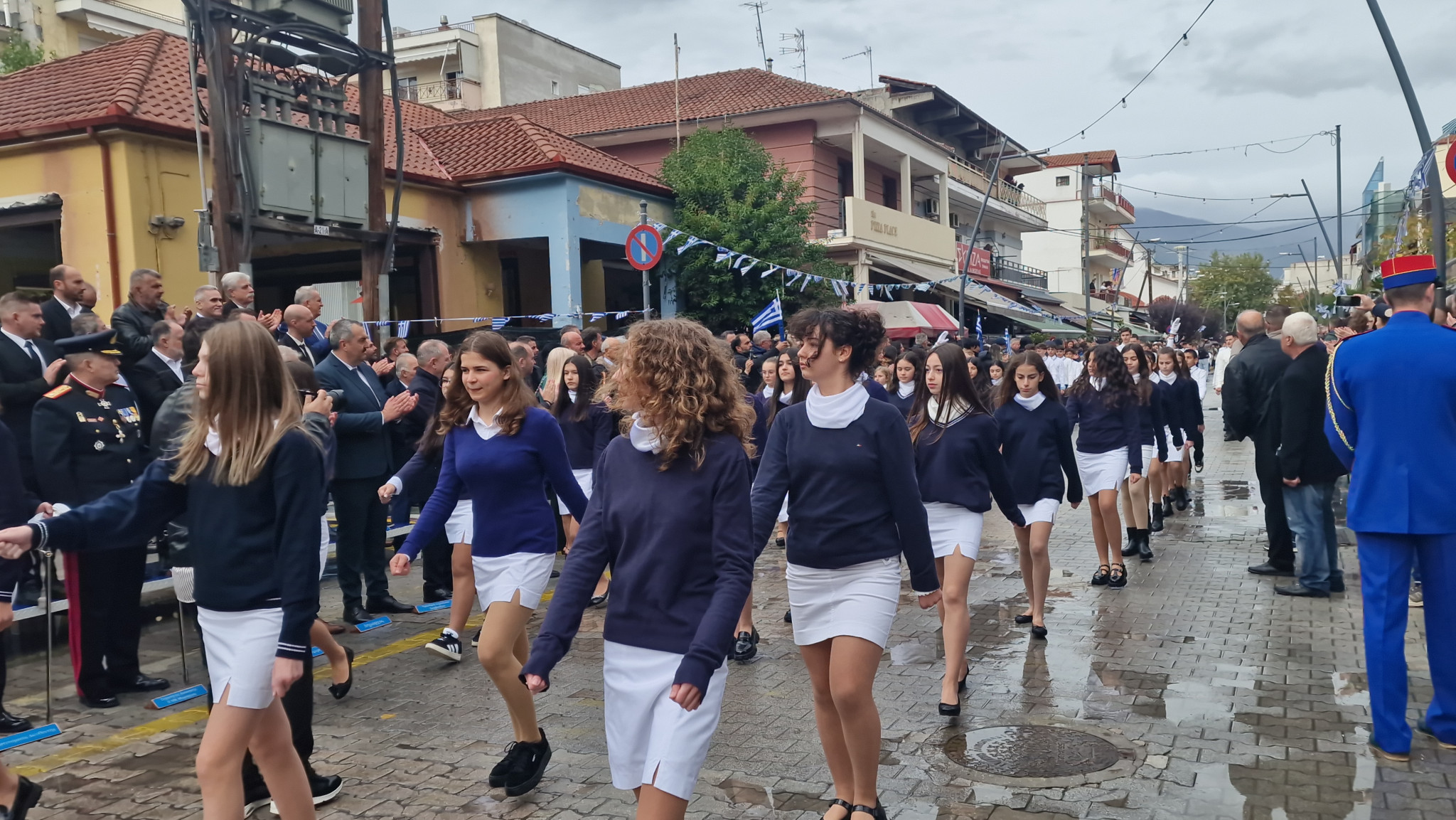 Αριδαία: Η βροχή δεν σταμάτησε την παρέλαση (φωτο και βίντεο)