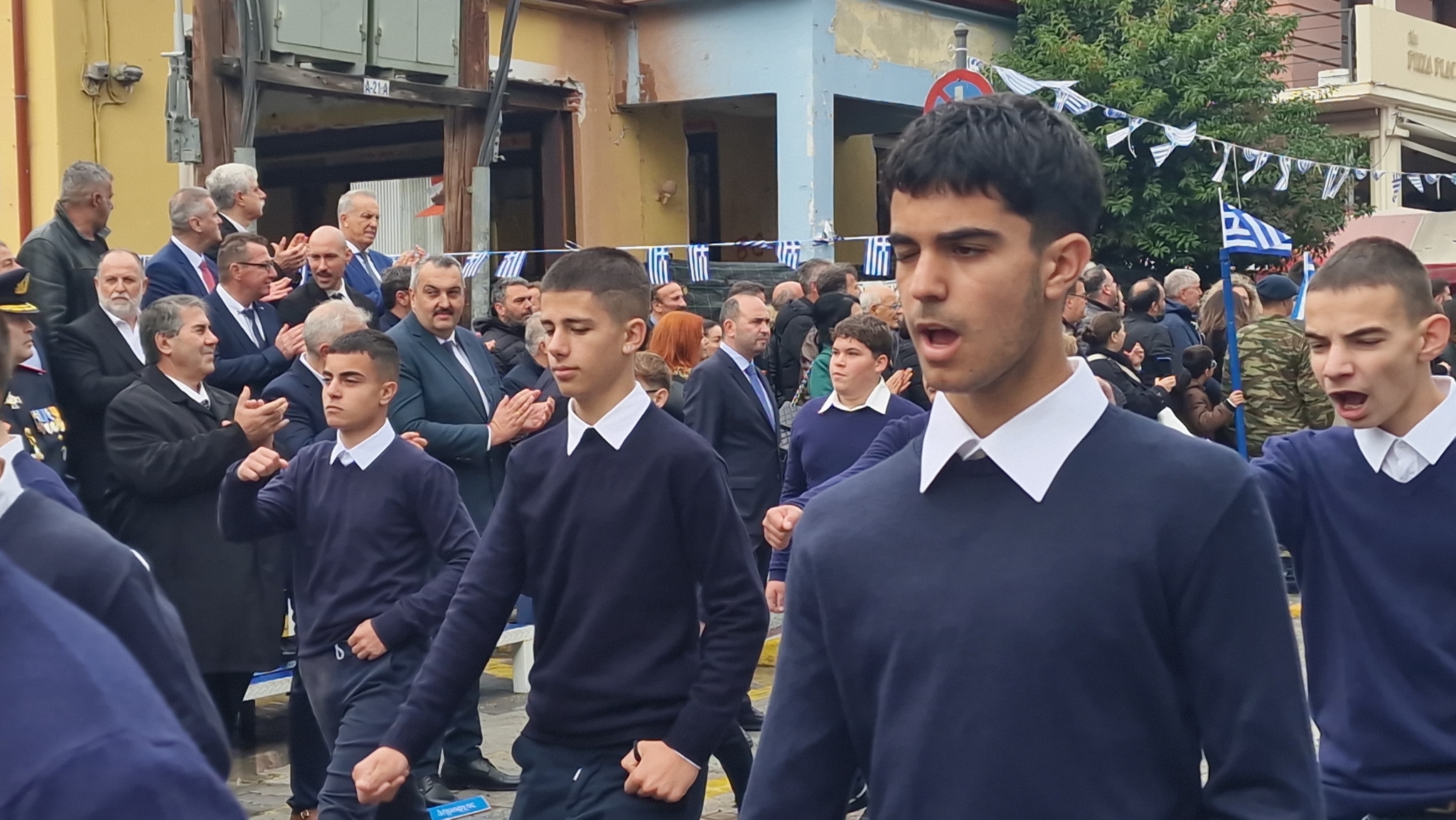 Αριδαία: Η βροχή δεν σταμάτησε την παρέλαση (φωτο και βίντεο)