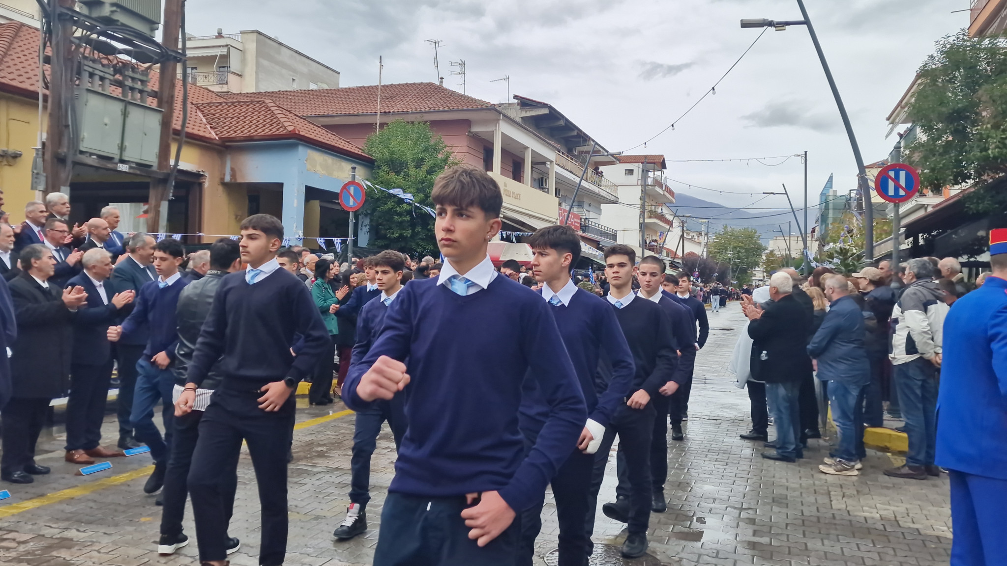 Αριδαία: Η βροχή δεν σταμάτησε την παρέλαση (φωτο και βίντεο)