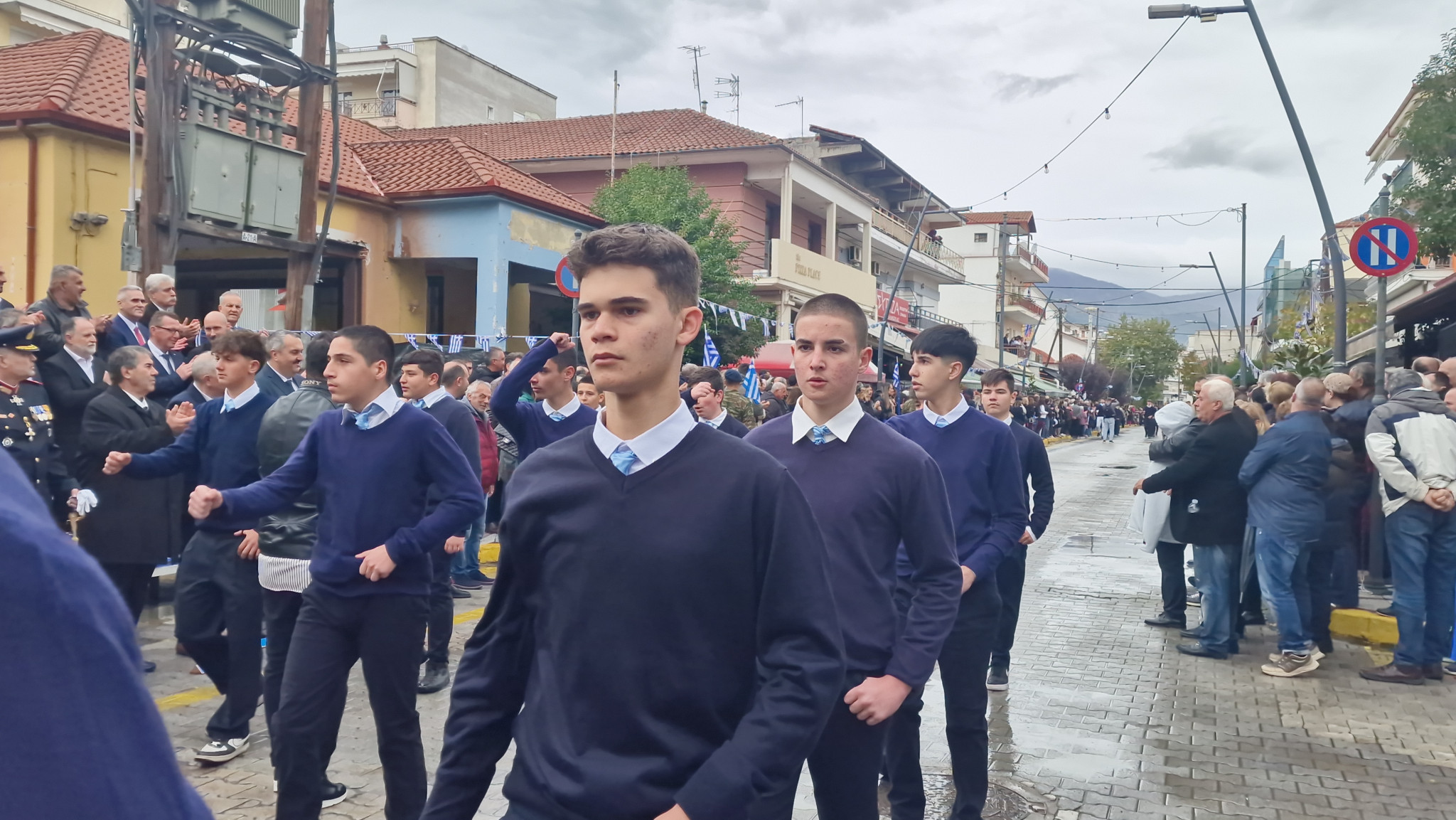 Αριδαία: Η βροχή δεν σταμάτησε την παρέλαση (φωτο και βίντεο)