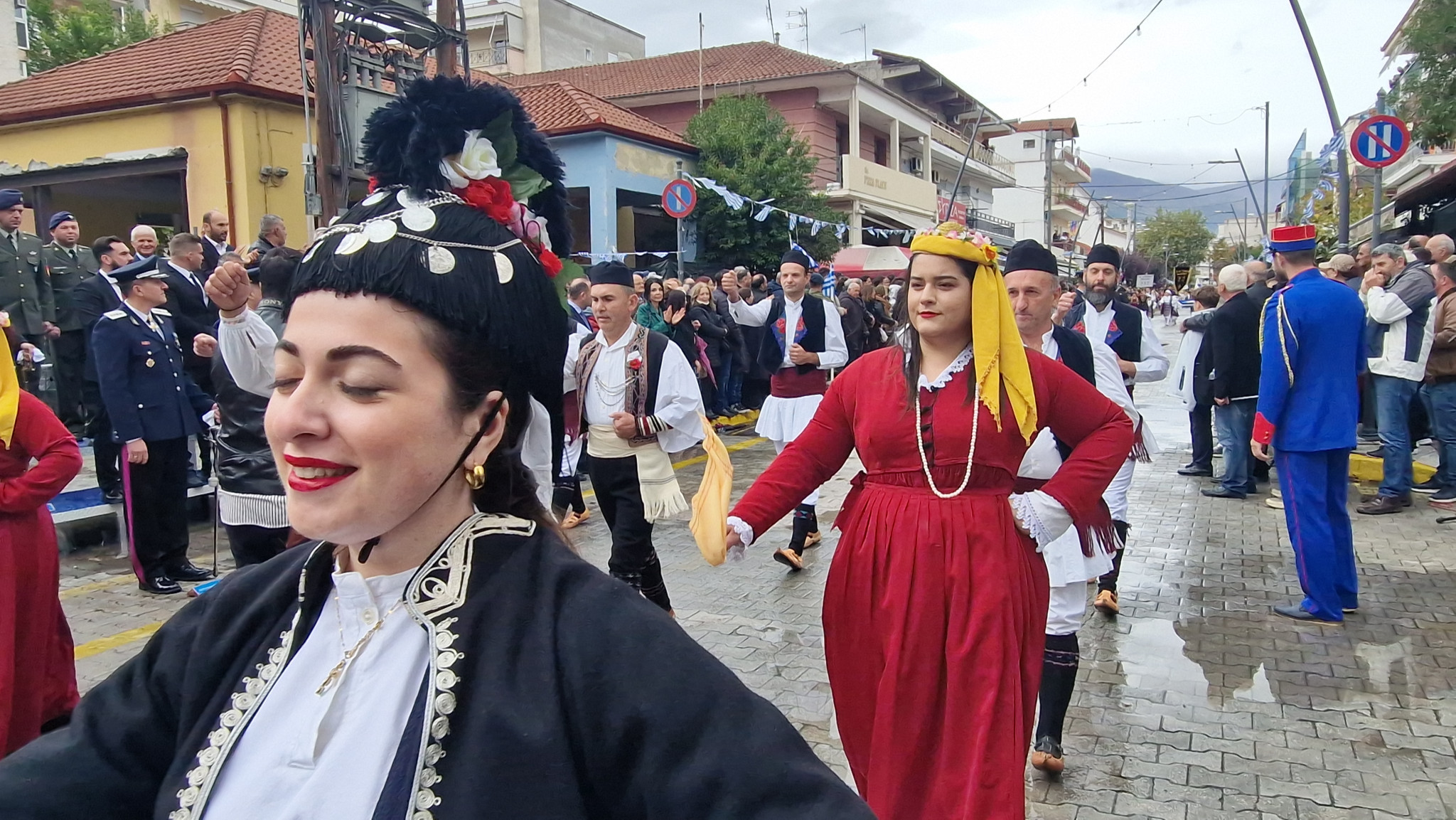 Αριδαία: Η βροχή δεν σταμάτησε την παρέλαση (φωτο και βίντεο)