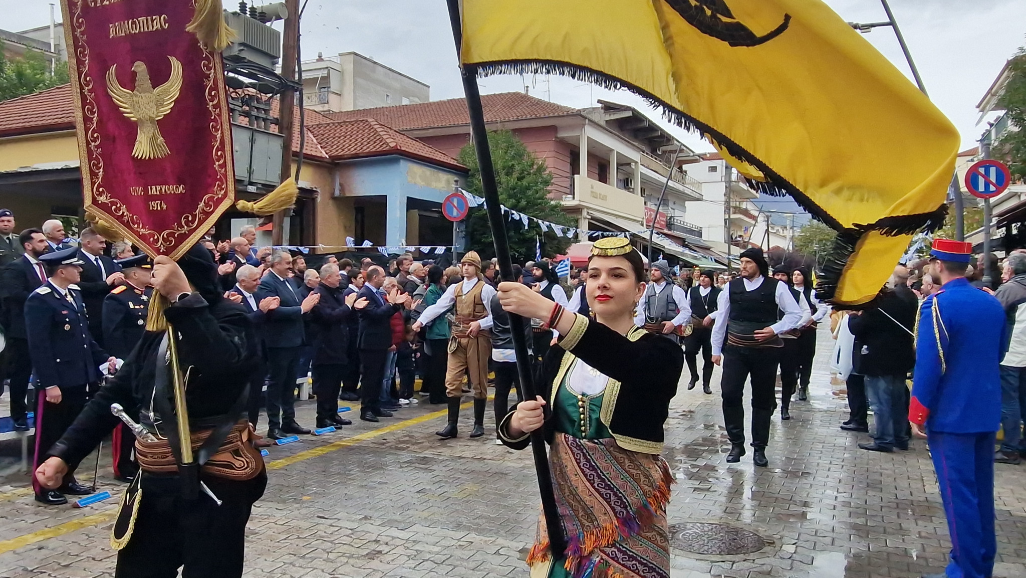 Αριδαία: Η βροχή δεν σταμάτησε την παρέλαση (φωτο και βίντεο)