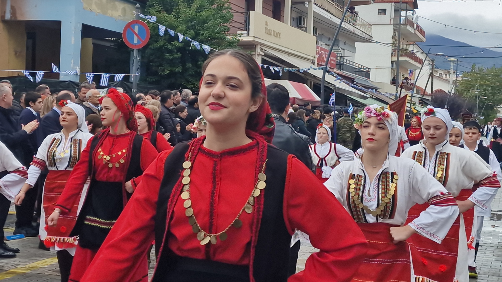 Αριδαία: Η βροχή δεν σταμάτησε την παρέλαση (φωτο και βίντεο)