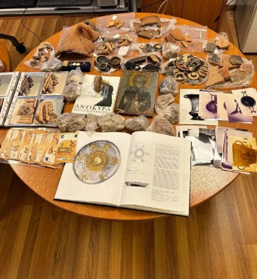 Κύκλωμα αρχαιοκαπήλων: Ο καθηγητής που πιάστηκε με πλήθος αρχαιοτήτων και η συνεργασία του με Βούλγαρο μεγιστάνα