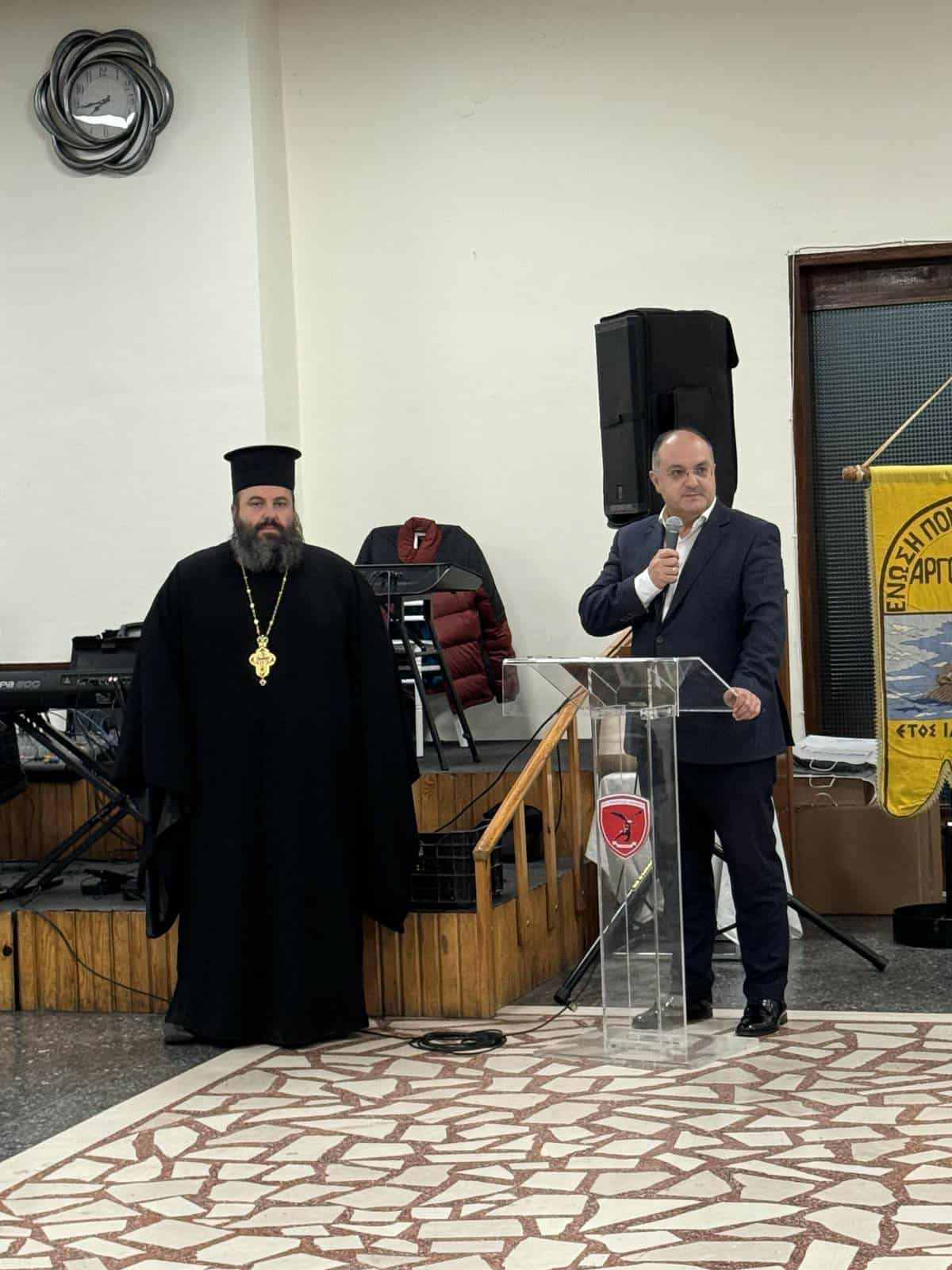 Τιμητική πλακέτα στον Δήμαρχο Κιλκίς από την Ενορία των Πεντεκαίδεκα Ιερομαρτύρων