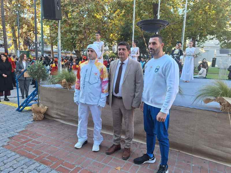 Ο Δήμος Πέλλας υποδέχθηκε την Ολυμπιακή Φλόγα σε μια λαμπρή, συγκινητική και γεμάτη συμβολισμούς τελετή