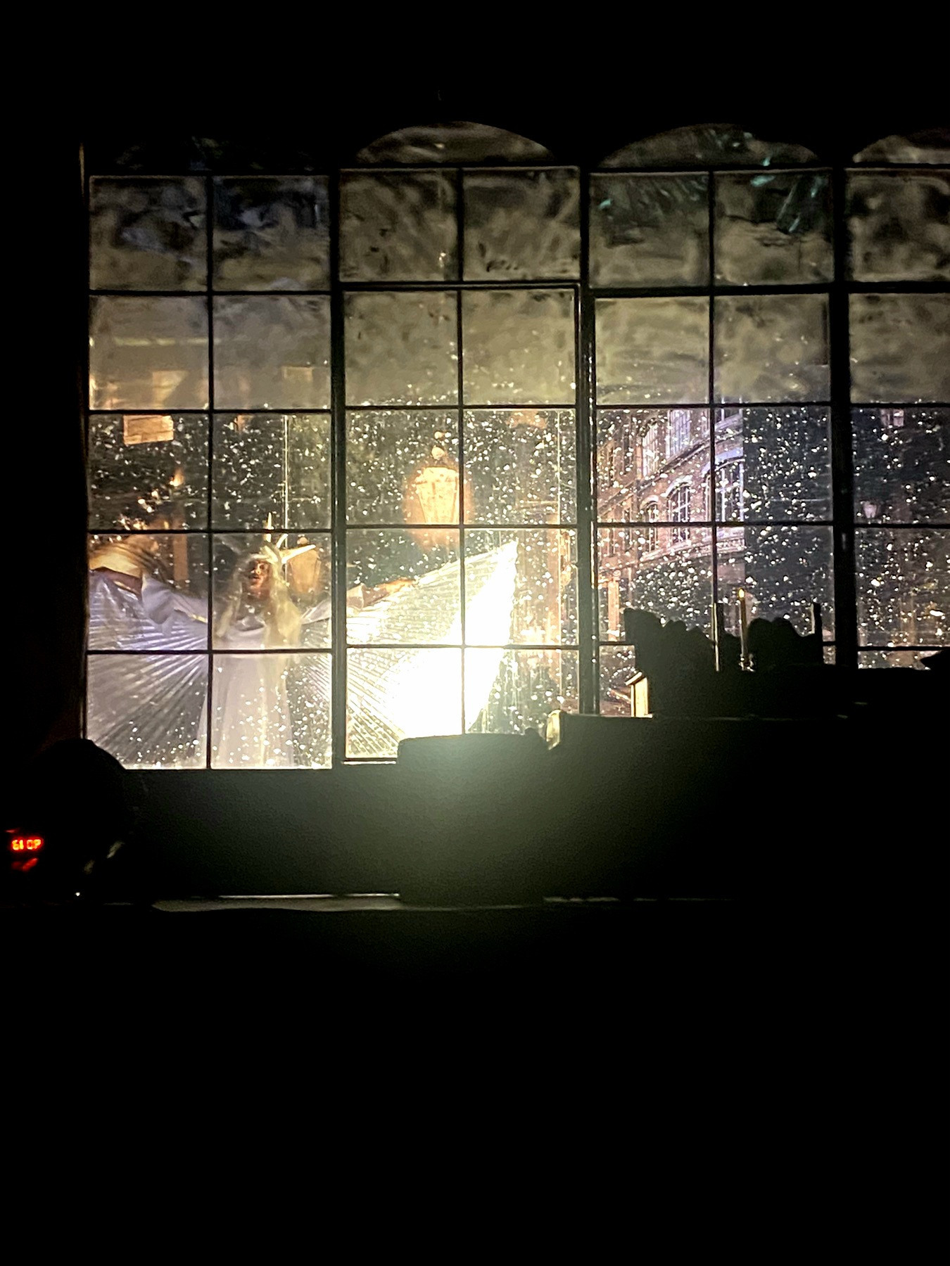 Μια σχολική μέρα γεμάτη Χριστούγεννα και Ιστορία για τους μαθητές των Σαρακηνών