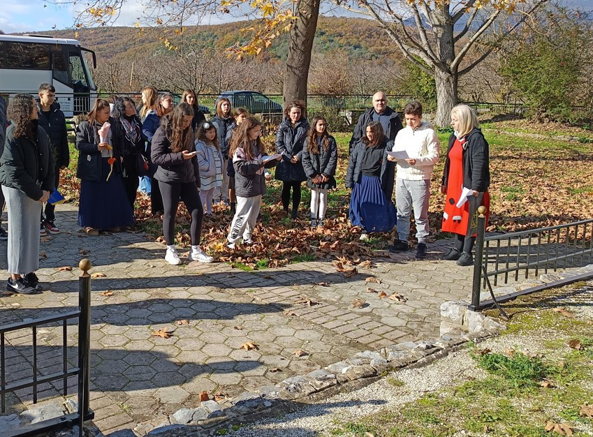 Επίσκεψη στο Μουσείο Μακεδονικού Αγώνα Καρυδιάς από το κατηχητικό του Ι.Ν. Οσίου Νικοδήμου και Αγίων Κωνσταντίνου και Ελένης Βέροιας