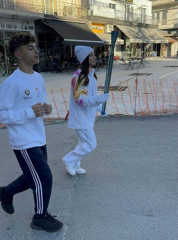 Ο Δήμος Πέλλας υποδέχθηκε την Ολυμπιακή Φλόγα σε μια λαμπρή, συγκινητική και γεμάτη συμβολισμούς τελετή