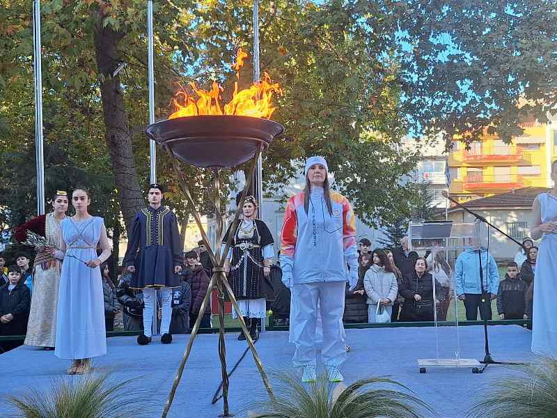 Ο Δήμος Πέλλας υποδέχθηκε την Ολυμπιακή Φλόγα σε μια λαμπρή, συγκινητική και γεμάτη συμβολισμούς τελετή