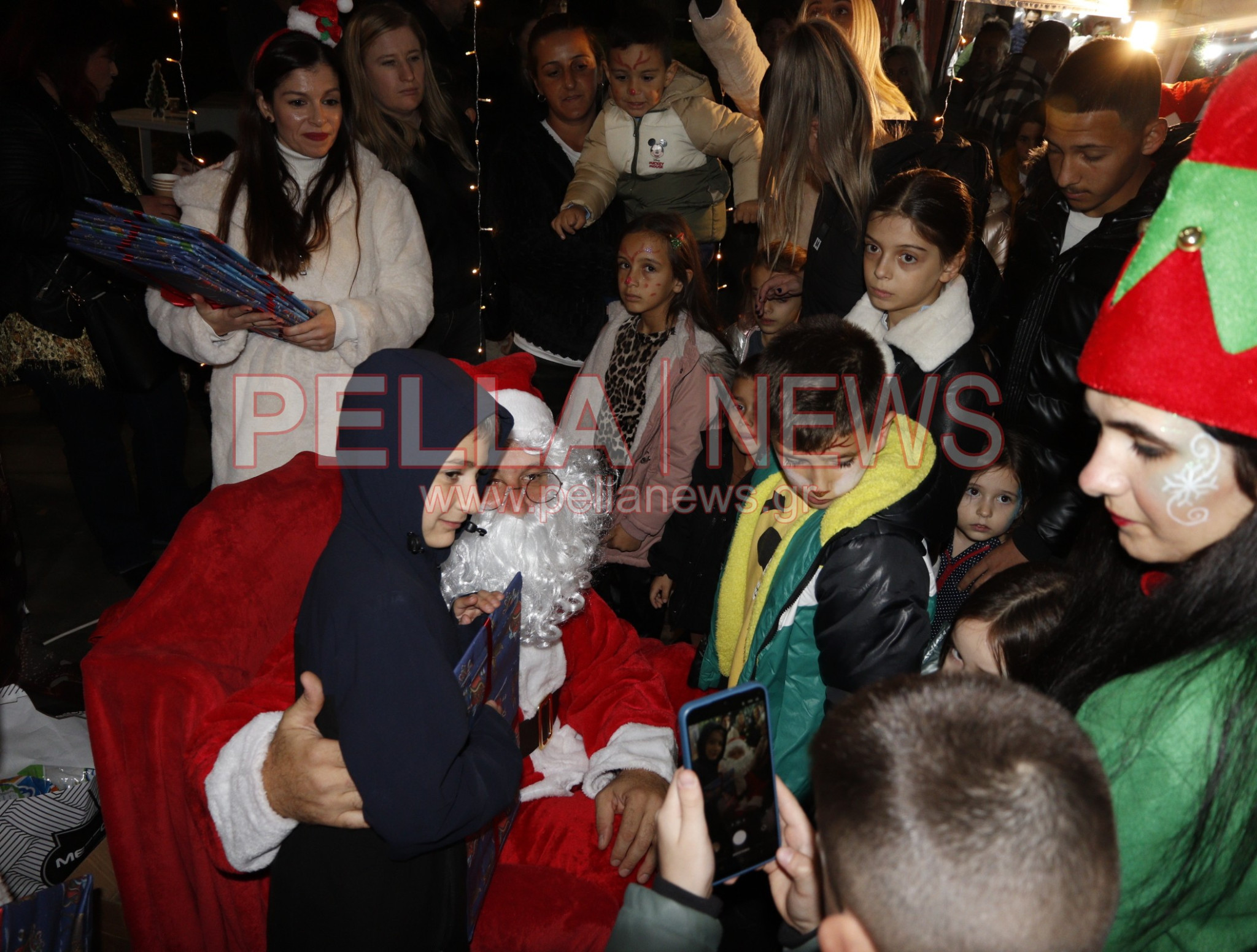 Γαλατάδες… στο Φως των Χριστουγέννων! (Φωτογραφίες/βιντεο)
