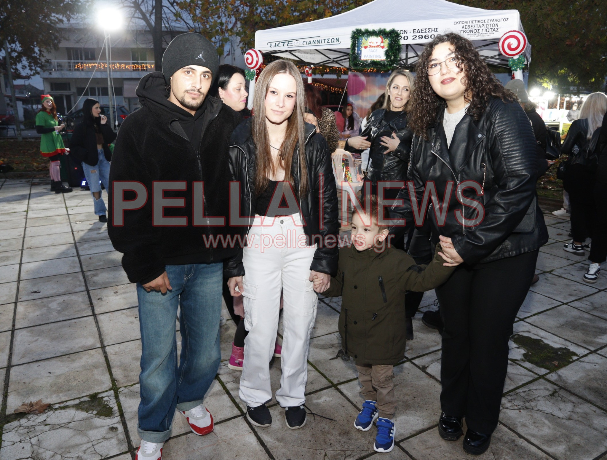 Γαλατάδες… στο Φως των Χριστουγέννων! (Φωτογραφίες/βιντεο)