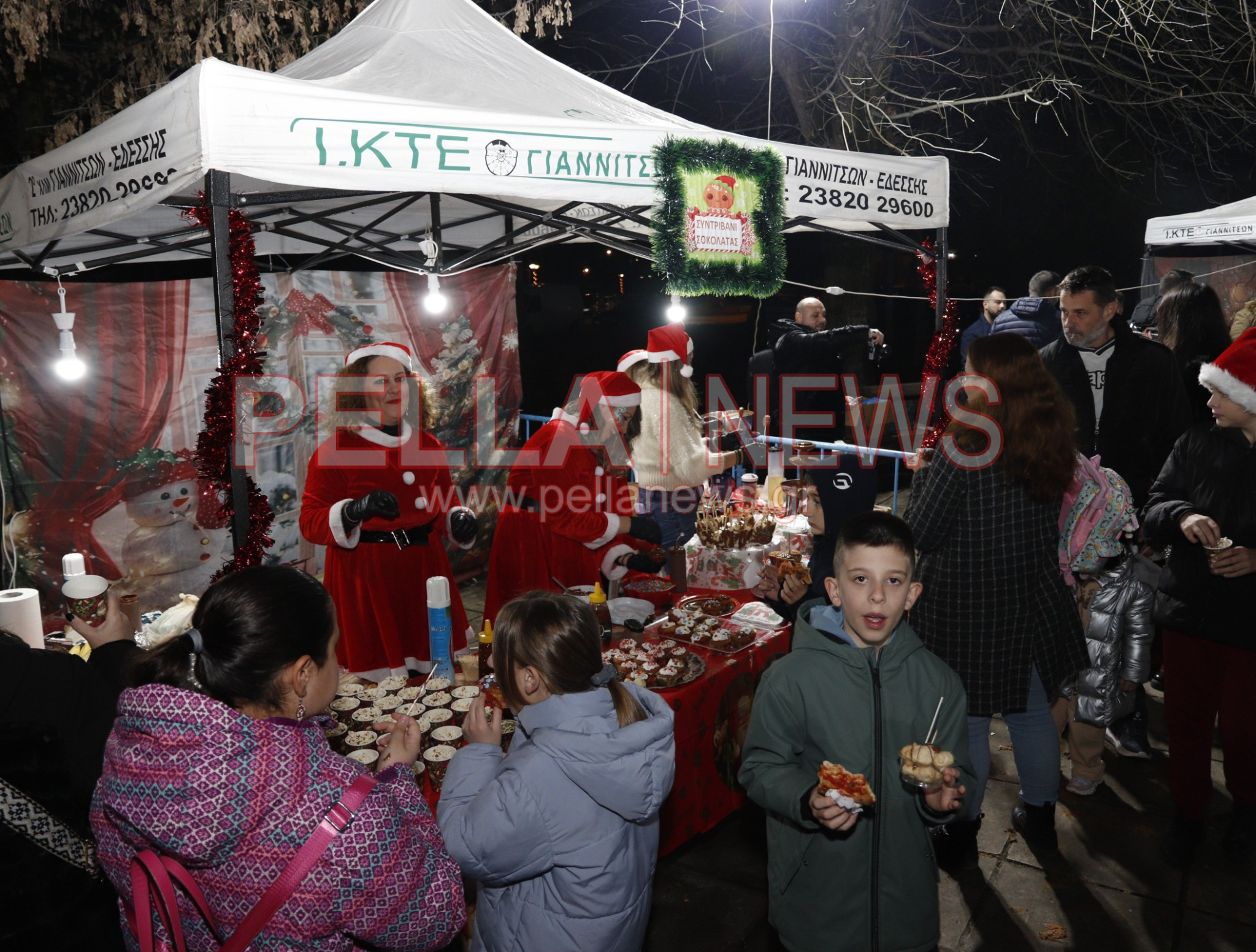 Γαλατάδες… στο Φως των Χριστουγέννων! (Φωτογραφίες/βιντεο)