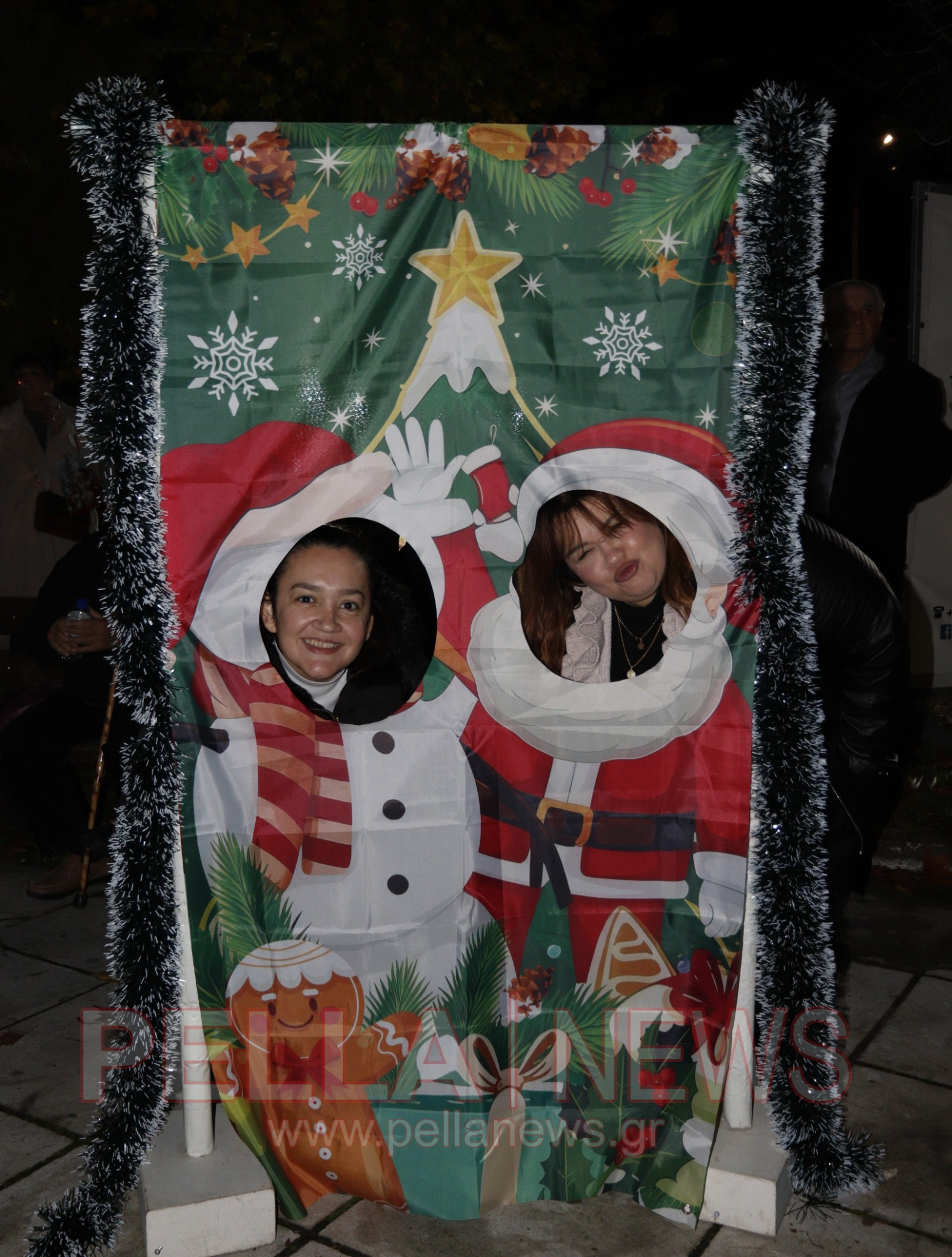 Γαλατάδες… στο Φως των Χριστουγέννων! (Φωτογραφίες/βιντεο)