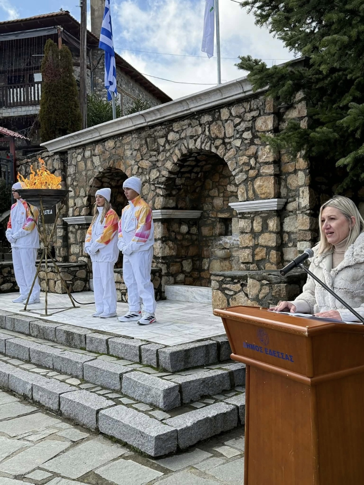 Διέλευση της Ολυμπιακής Φλόγας από τον Παλαιό Άγιο Αθανάσιο και την πόλη της Έδεσσας