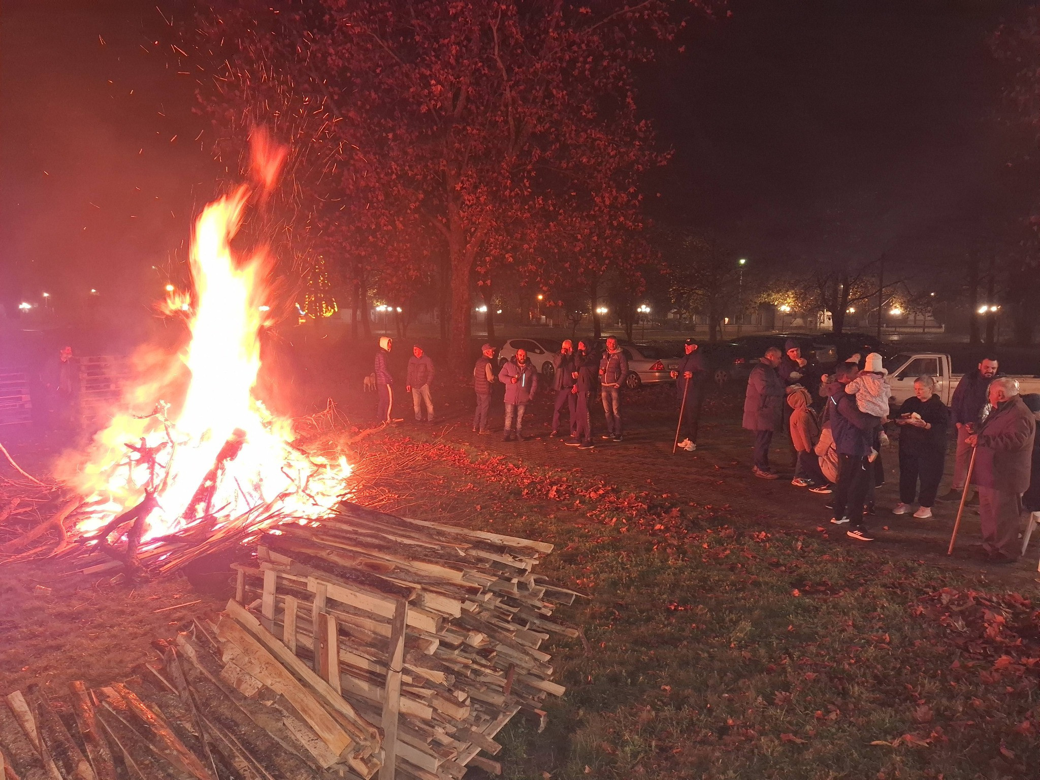 Κόλιντα Μπάμπω στο Λιπαρό!