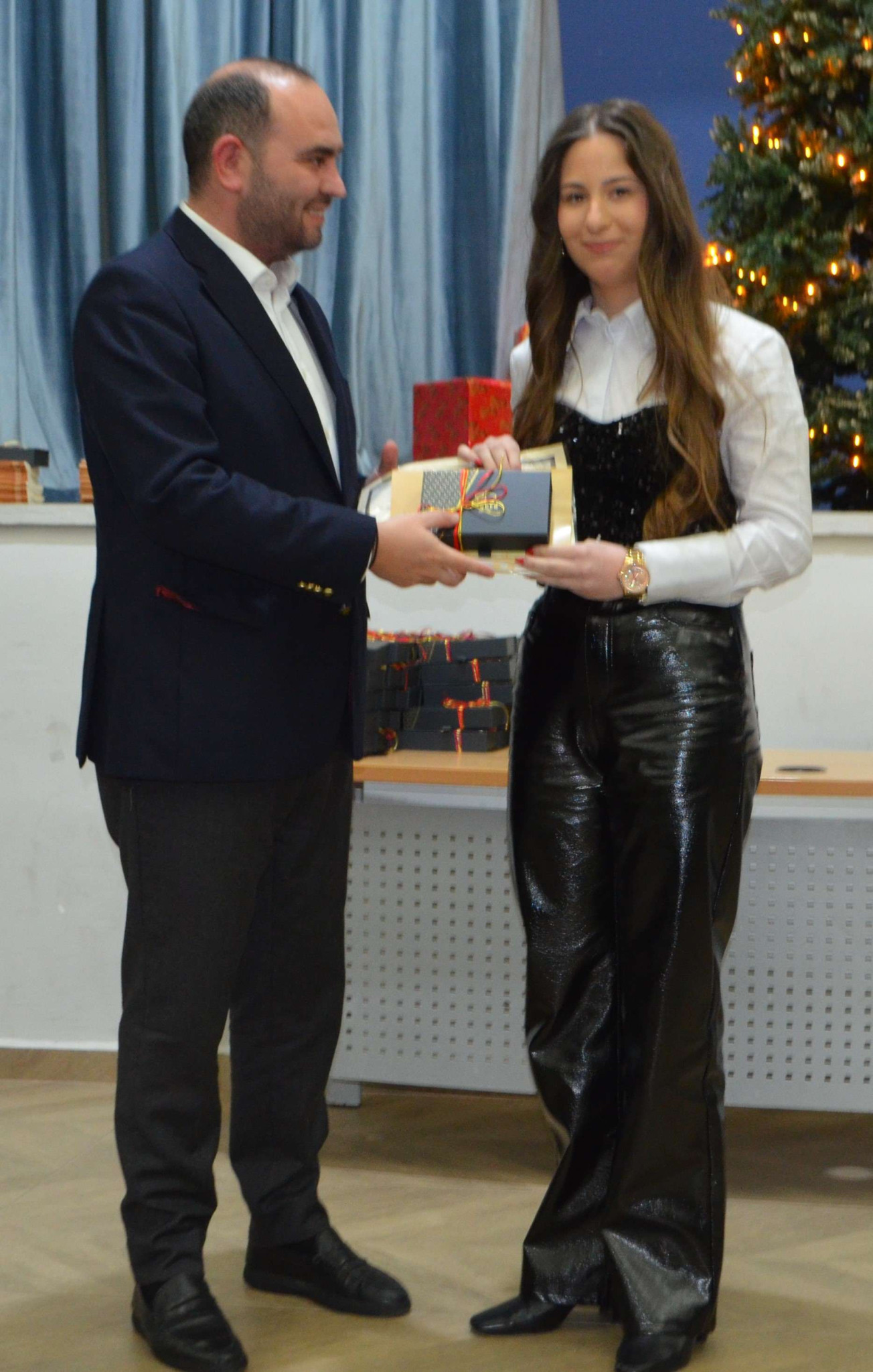 Ο Δήμος Σκύδρας βράβευσε τους επιτυχόντες στην Τριτοβάθμια Εκπαίδευση