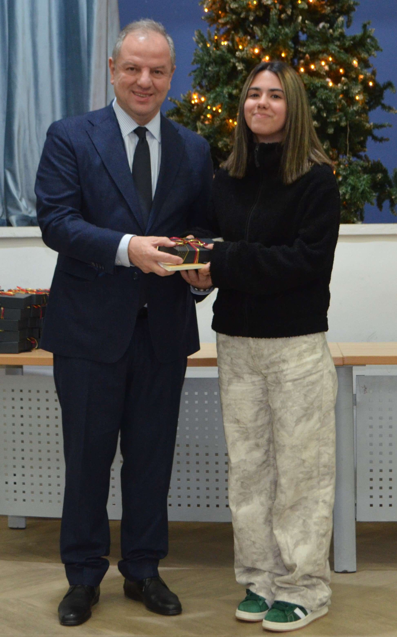 Ο Δήμος Σκύδρας βράβευσε τους επιτυχόντες στην Τριτοβάθμια Εκπαίδευση