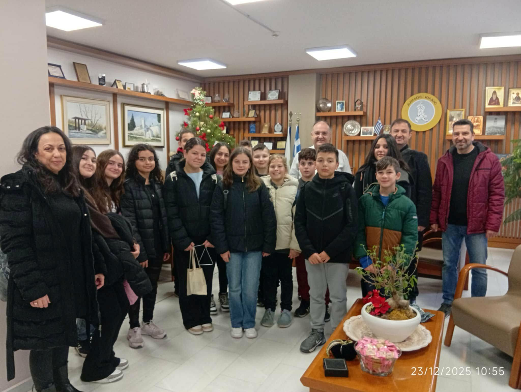 Παραδοσιακά κάλαντα από 6ο Δημοτικό Σχολείο Κιλκίς, ΕΝ.Ε.Ε.ΓΥ- Λ και Κέντρο Κοινωνικής Στήριξης