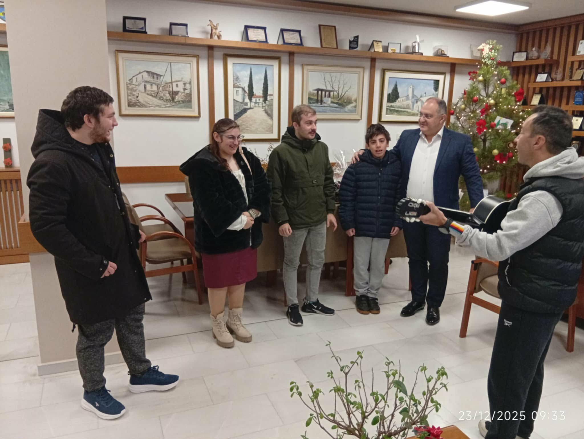 Παραδοσιακά κάλαντα από 6ο Δημοτικό Σχολείο Κιλκίς, ΕΝ.Ε.Ε.ΓΥ- Λ και Κέντρο Κοινωνικής Στήριξης