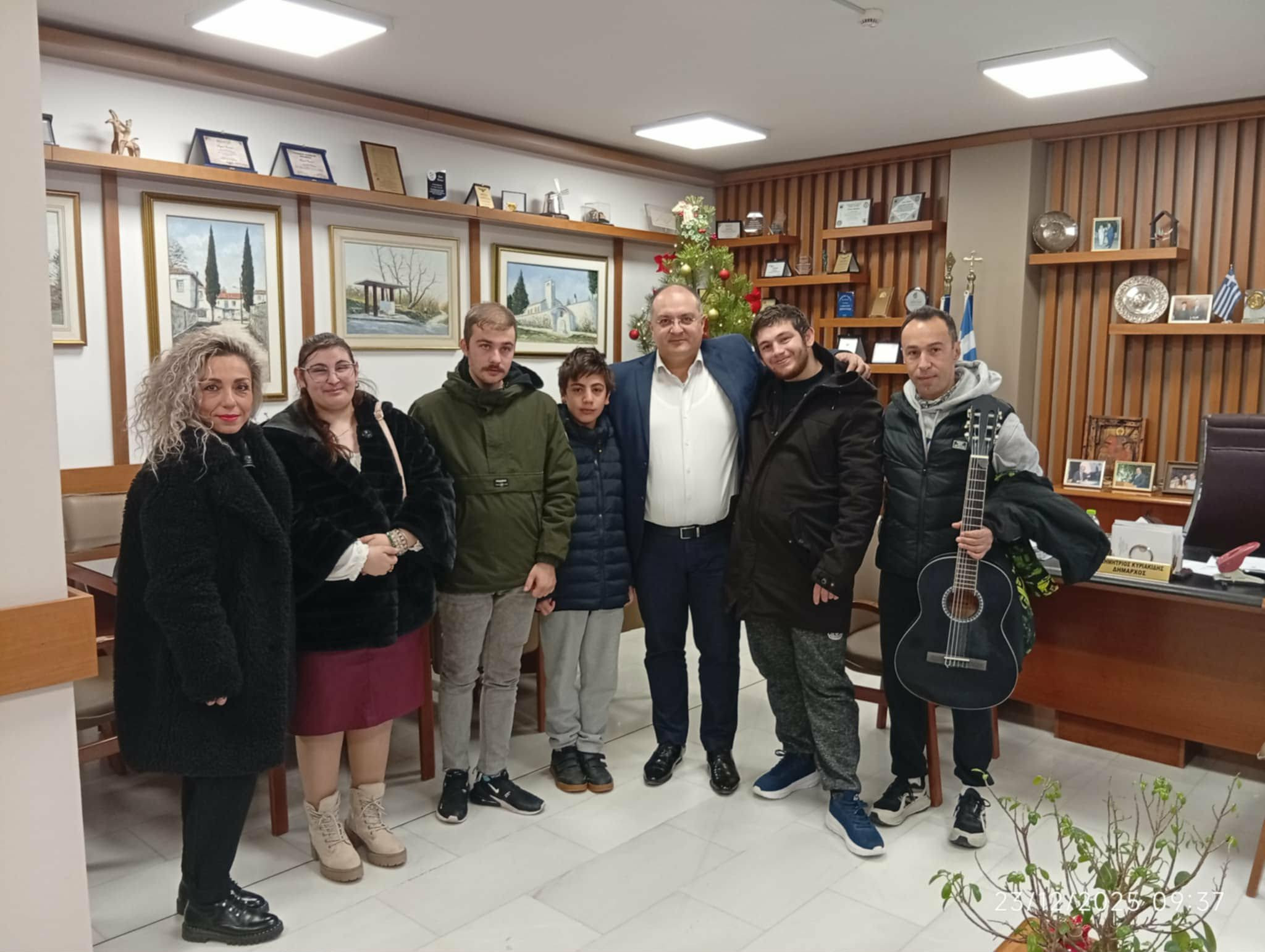 Παραδοσιακά κάλαντα από 6ο Δημοτικό Σχολείο Κιλκίς, ΕΝ.Ε.Ε.ΓΥ- Λ και Κέντρο Κοινωνικής Στήριξης